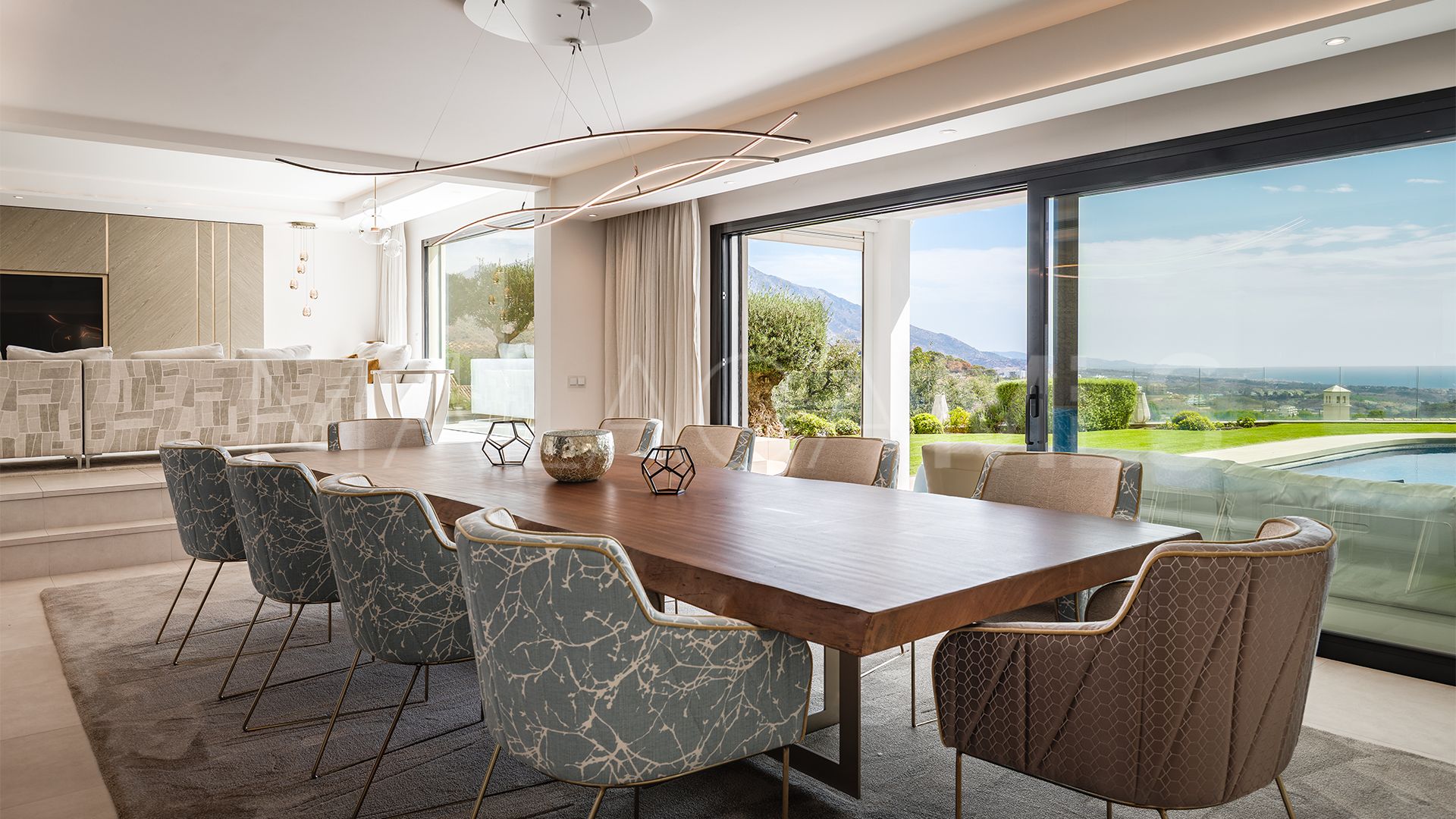 Villa for sale in El Madroñal