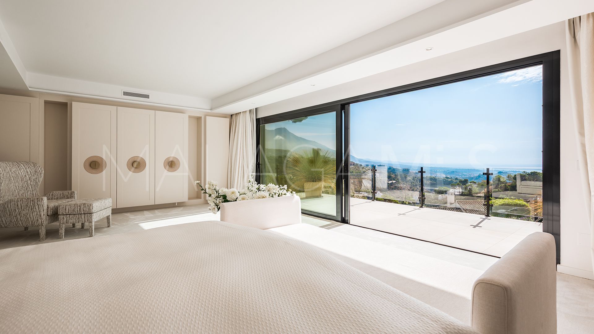 Villa for sale in El Madroñal