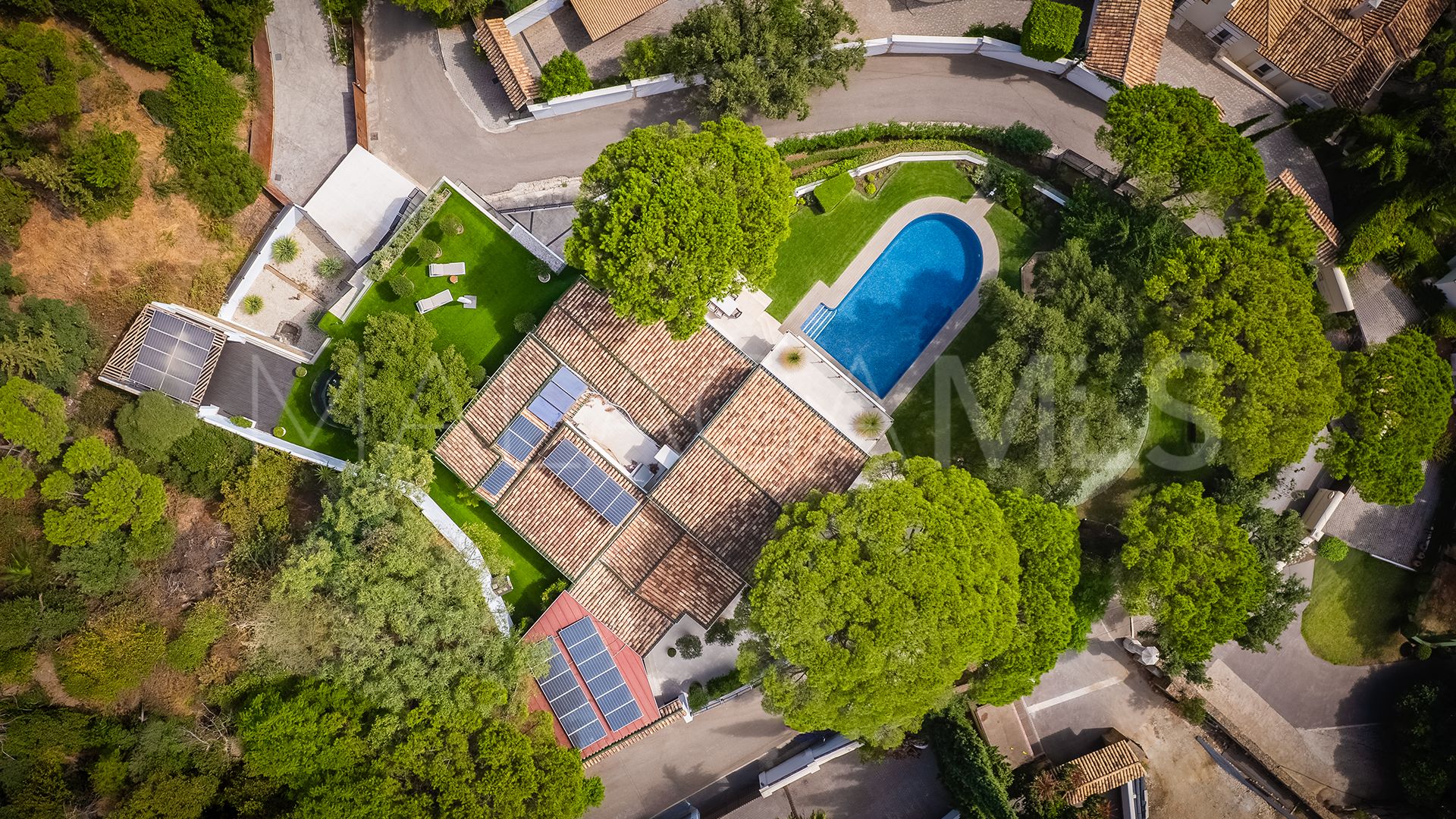 Villa for sale in El Madroñal