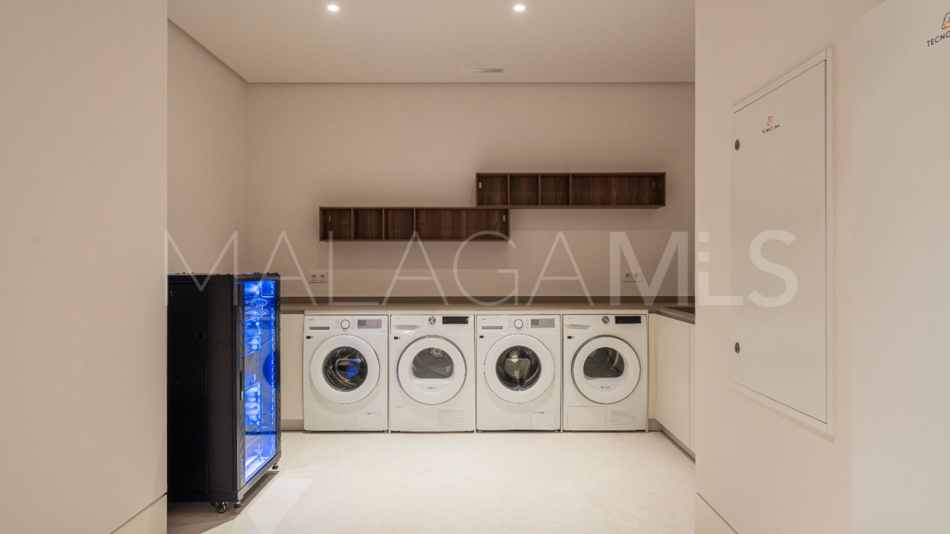 5 bedrooms Marbella Hill Club villa for sale