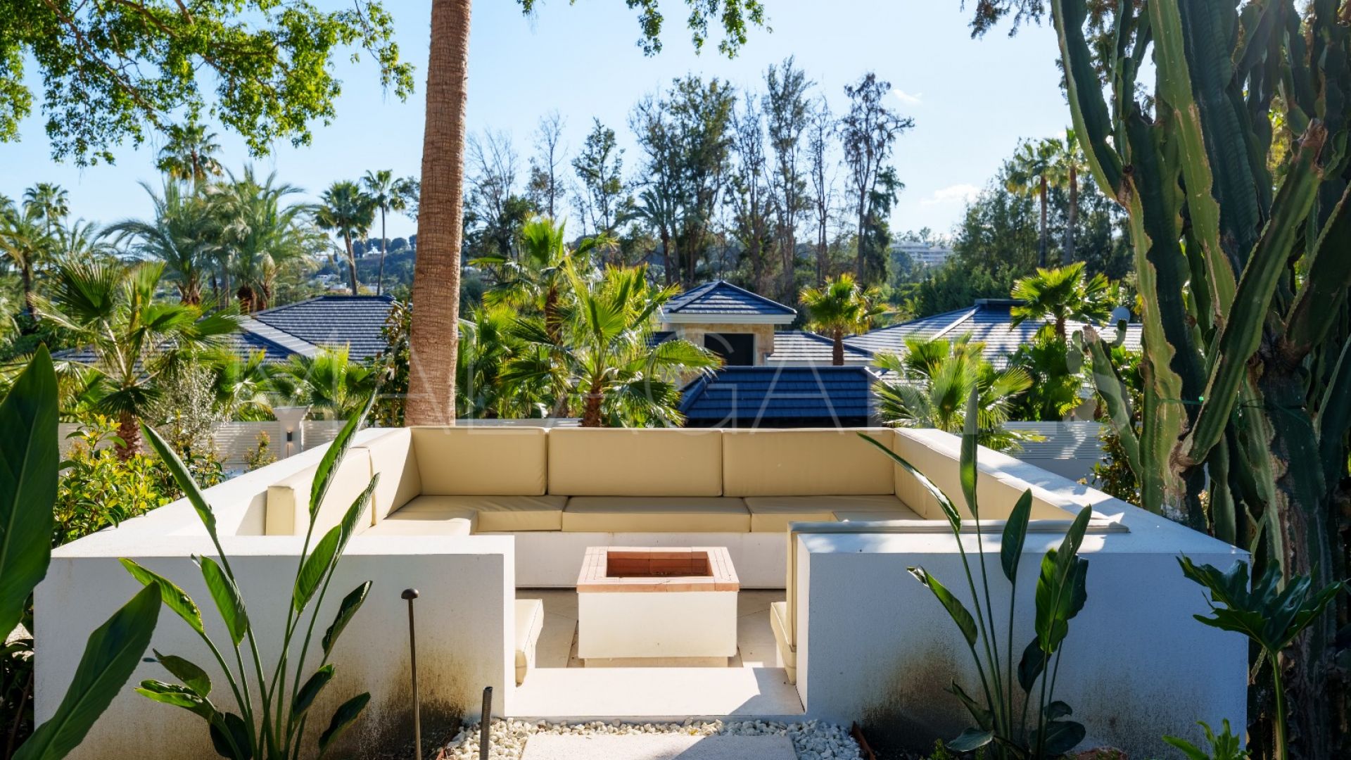 Las Brisas, villa with 5 bedrooms for sale