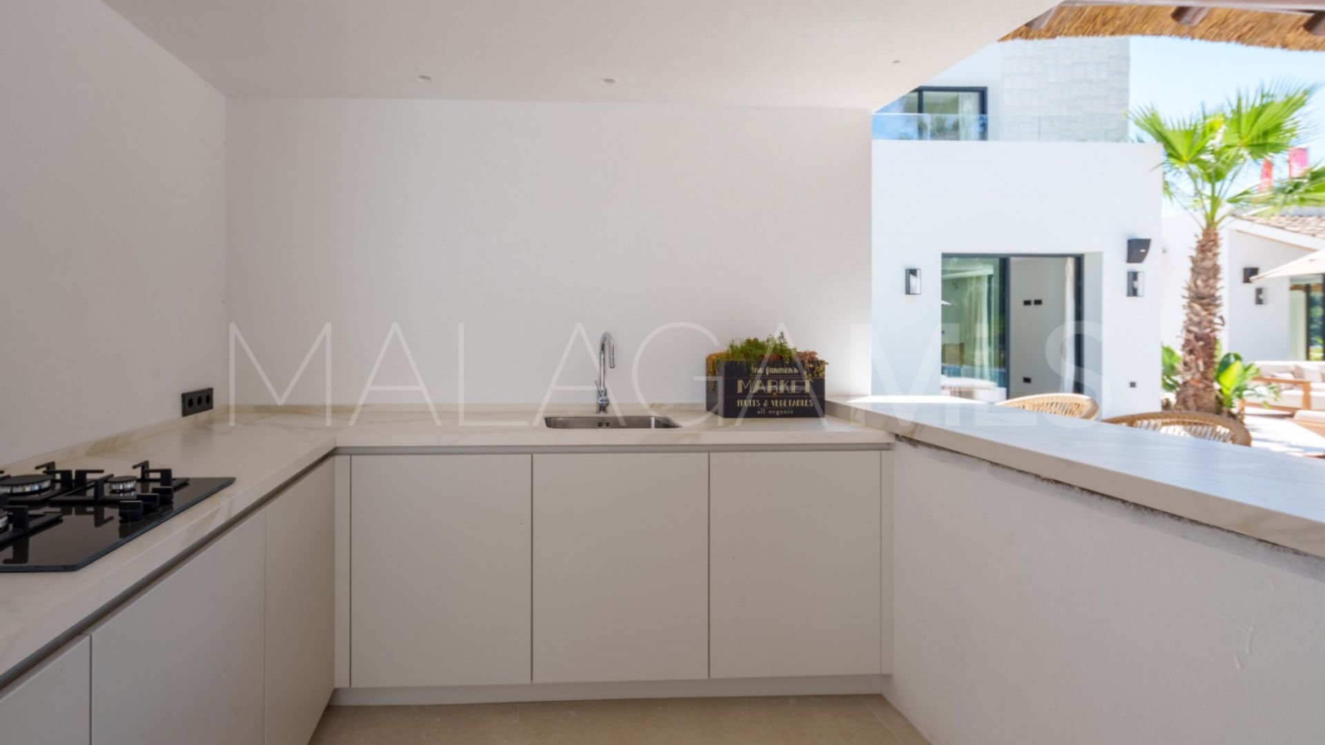 Las Brisas, villa with 5 bedrooms for sale