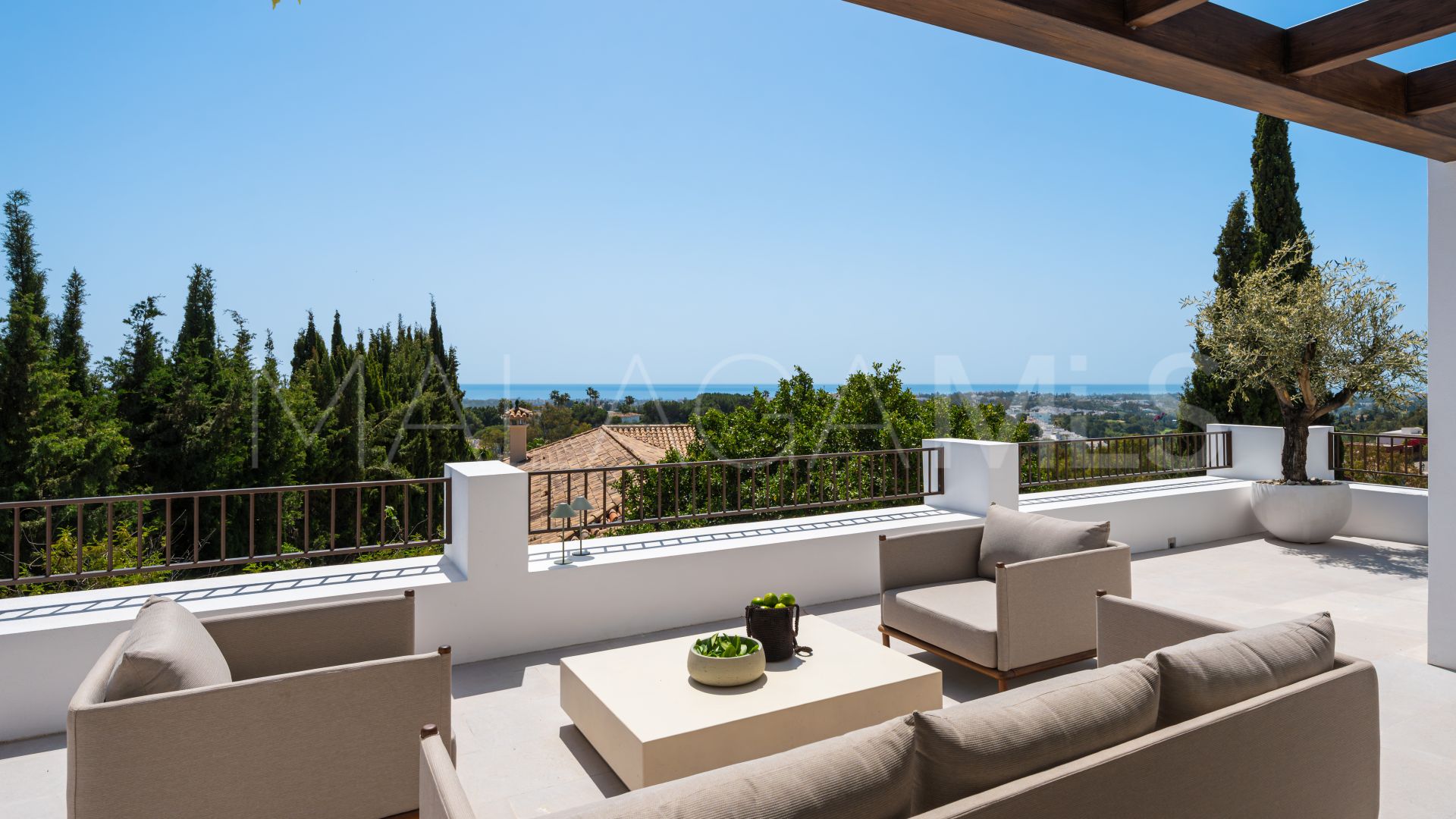 Villa for sale in El Herrojo