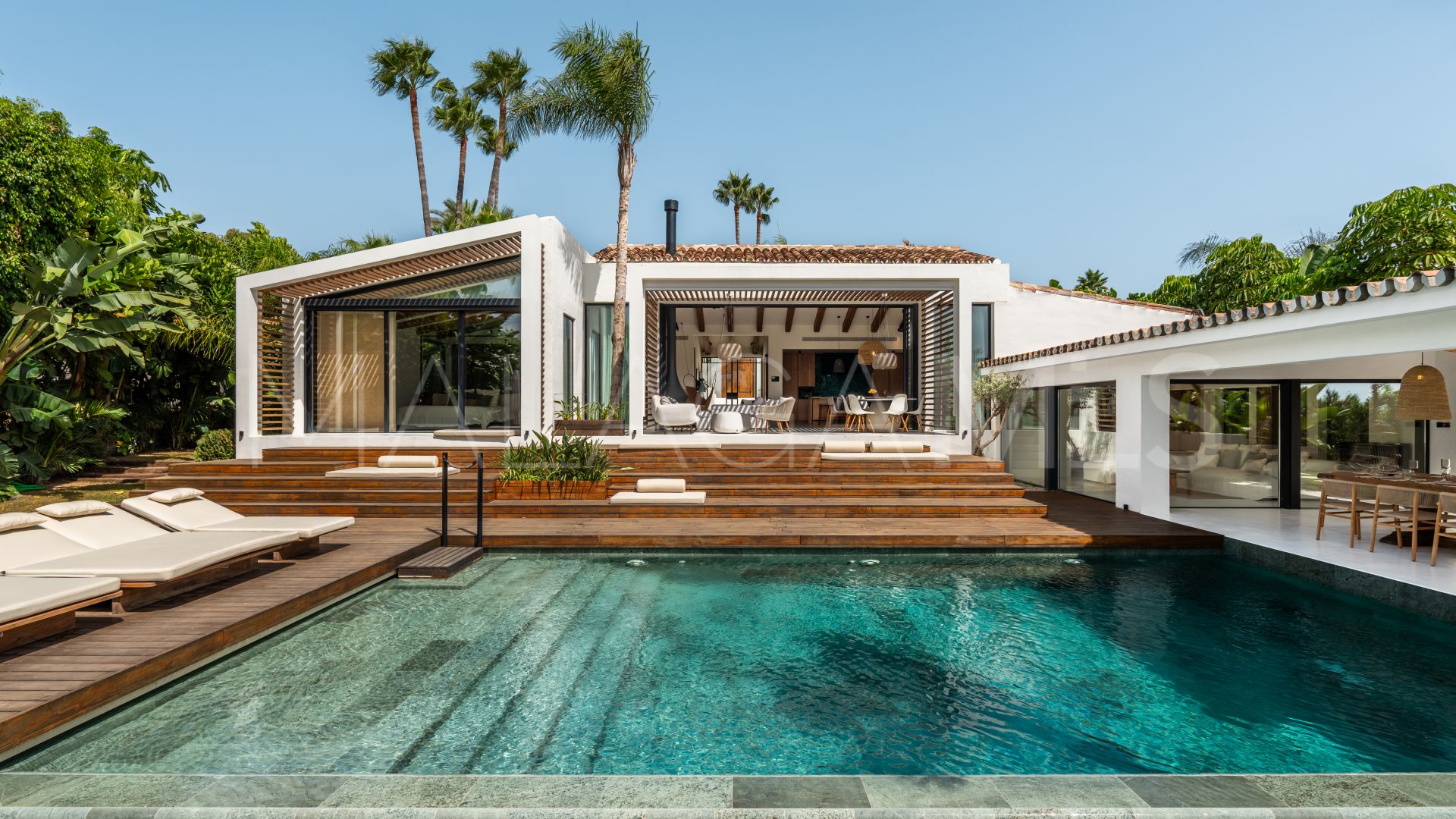 Villa for sale in Los Naranjos Golf