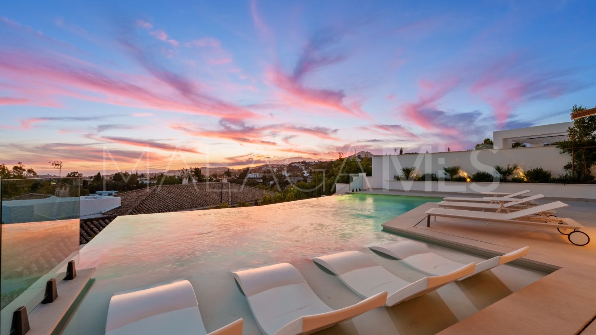 Se vende villa in La Quinta