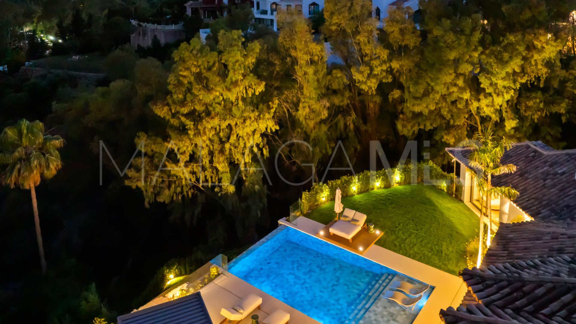 Villa for sale in El Herrojo