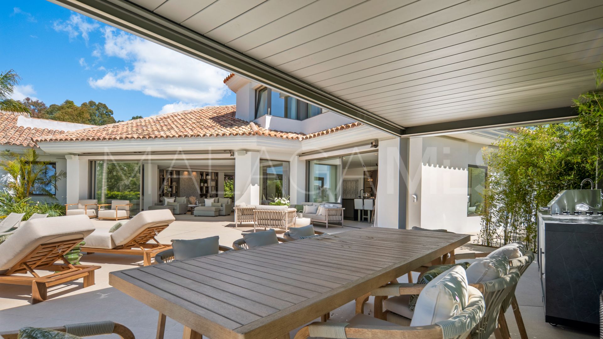 Villa for sale in El Herrojo