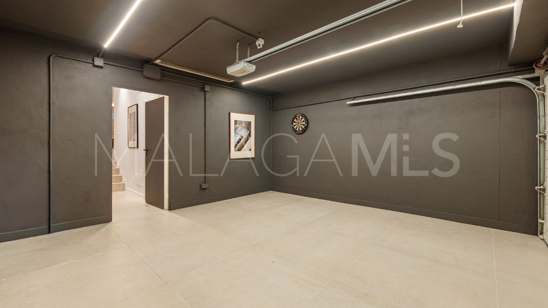 Radhus for sale in Marbella Golden Mile