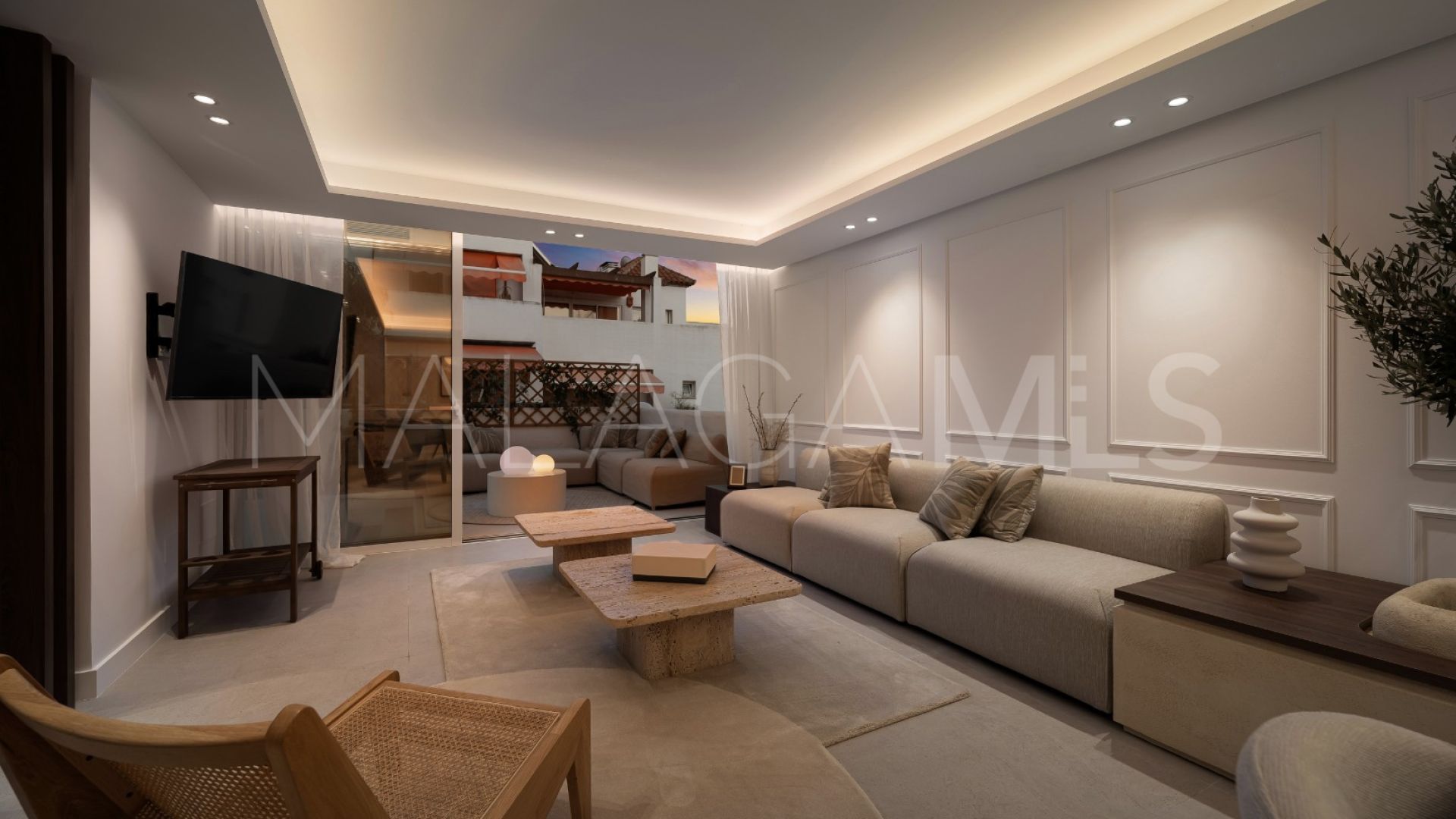 Radhus for sale in Marbella Golden Mile