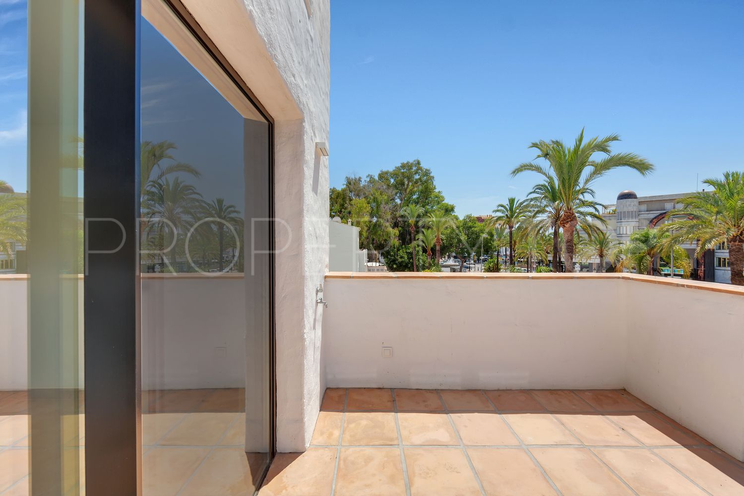 Apartment with 1 bedroom for sale in Marbella - Puerto Banus