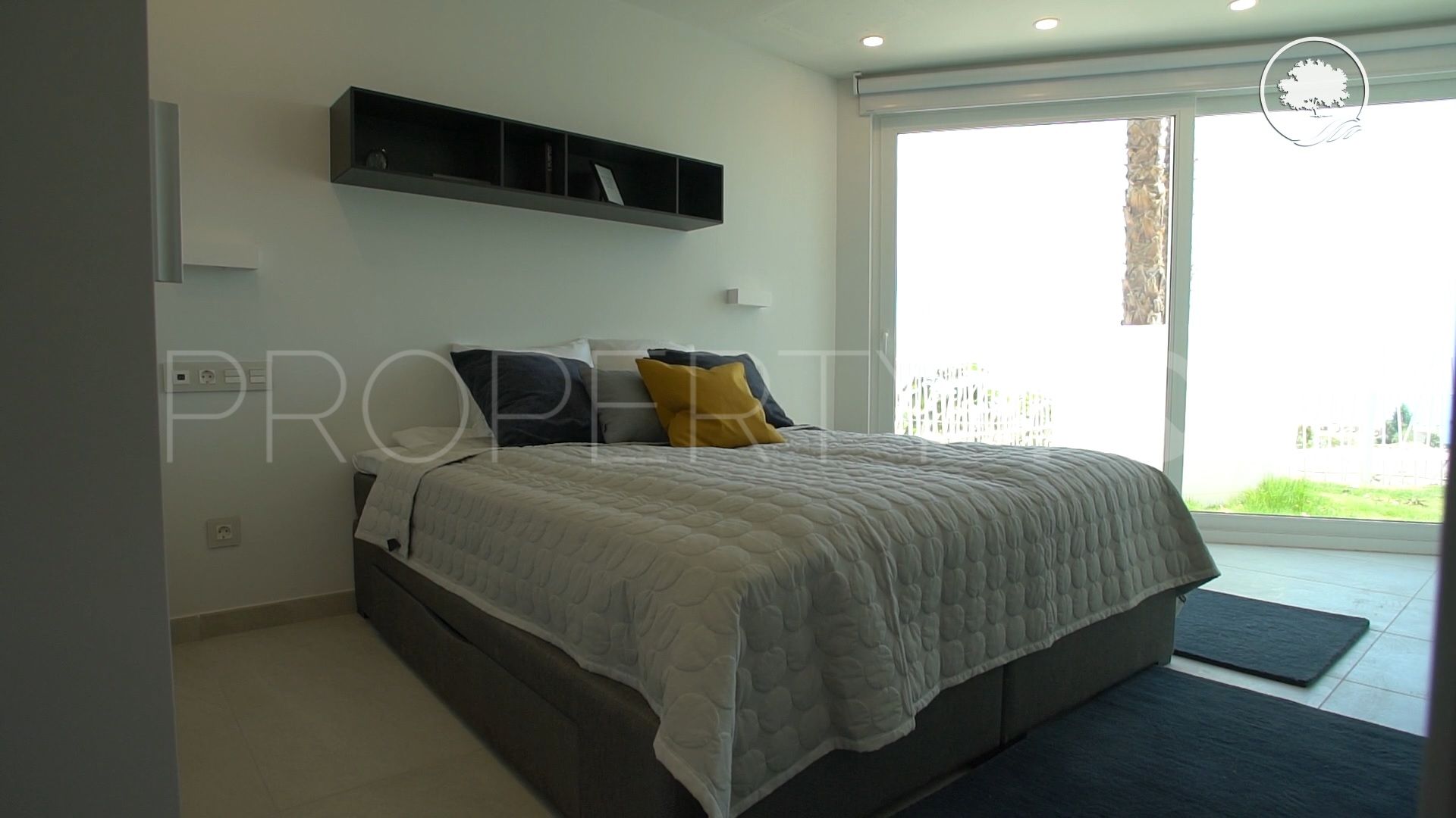 For sale villa with 4 bedrooms in El Higueron