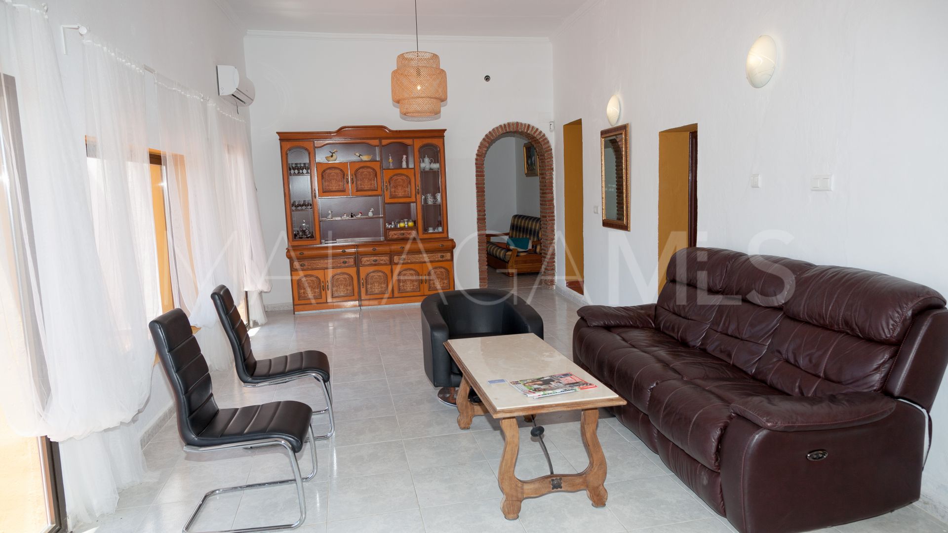 Villa for sale in Mijas