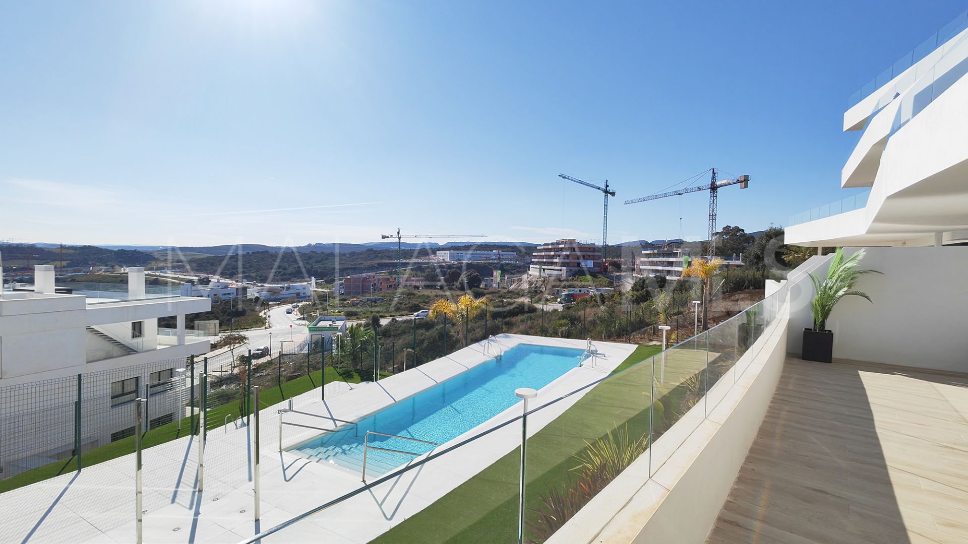 Appartement rez de chaussée for sale in Estepona