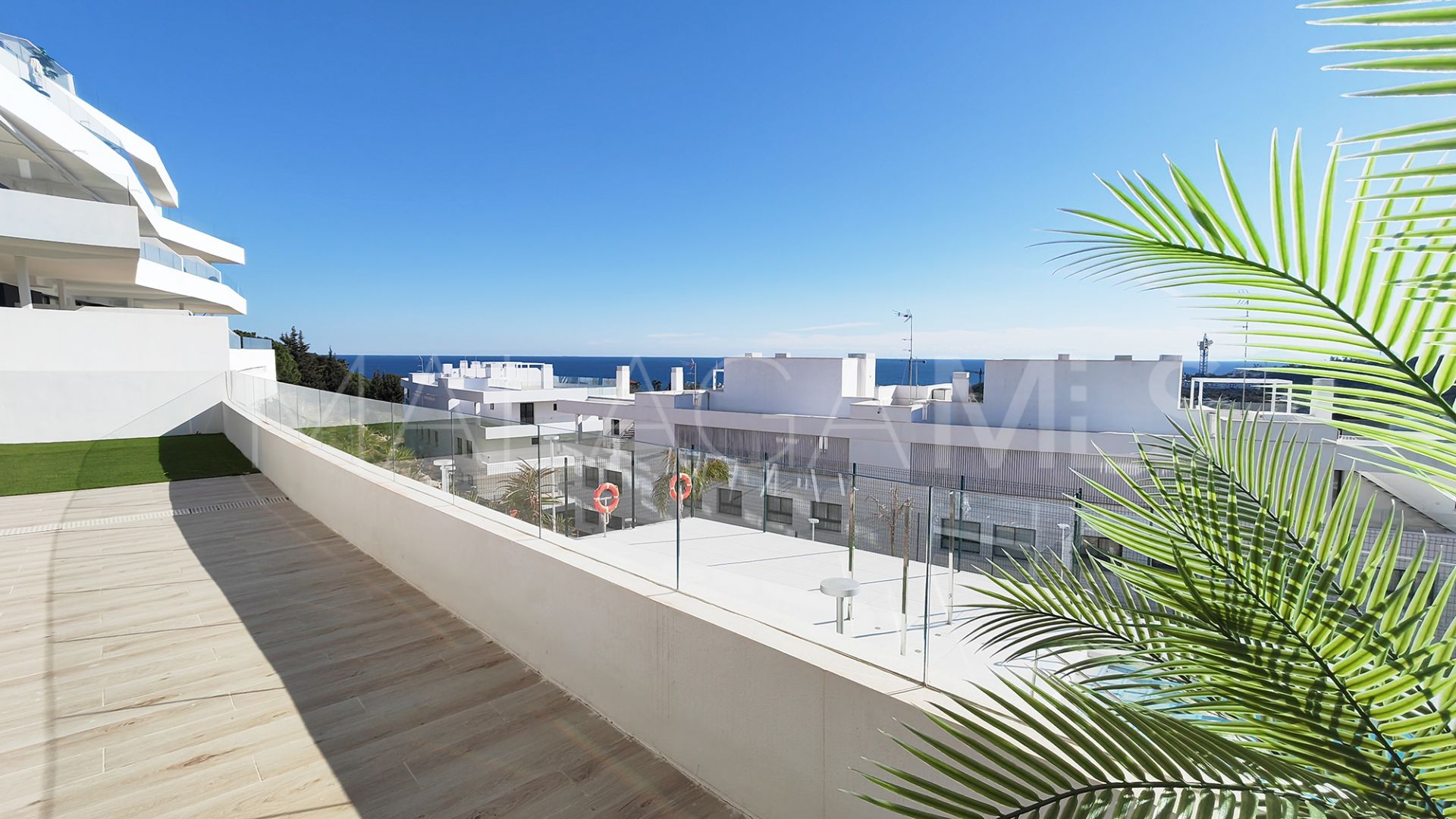 Appartement rez de chaussée for sale in Estepona