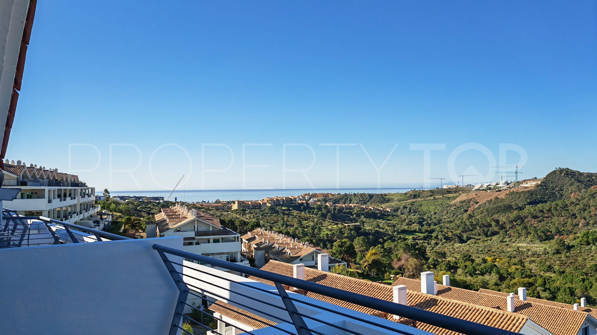 2 bedrooms duplex penthouse in Selwo for sale
