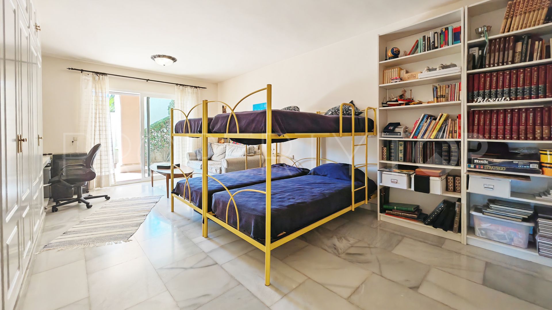 Villa en venta de 4 dormitorios en El Rosario