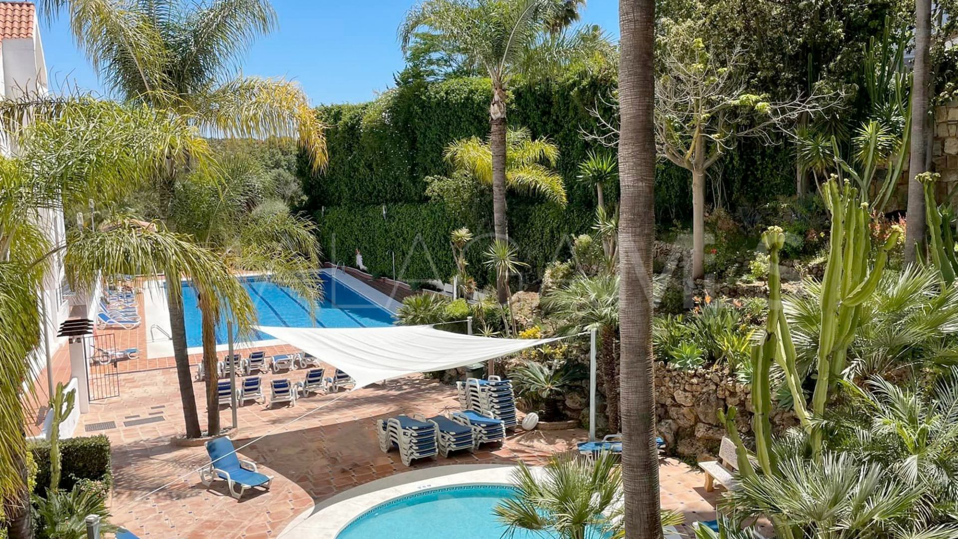Se vende apartamento planta baja with 3 bedrooms in La Maestranza
