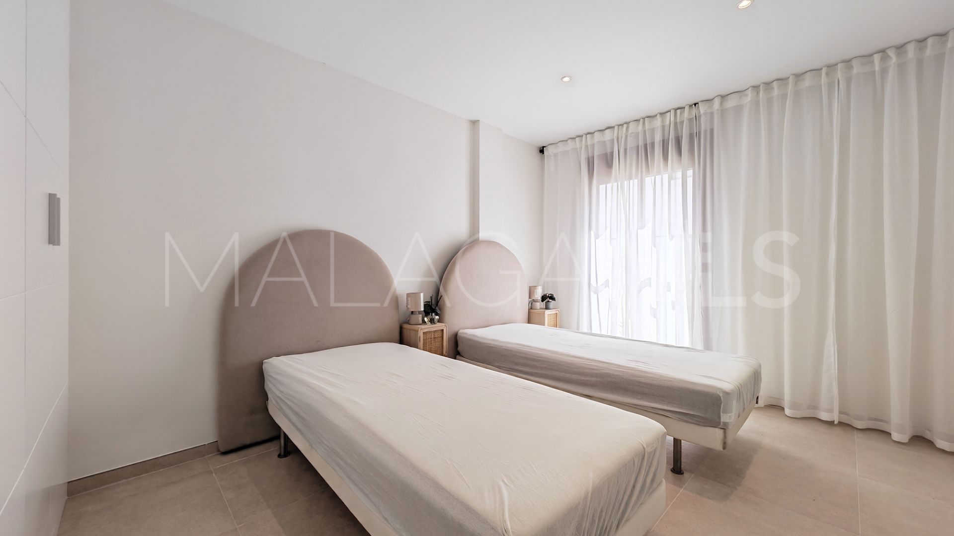 Se vende apartamento planta baja with 3 bedrooms in La Maestranza