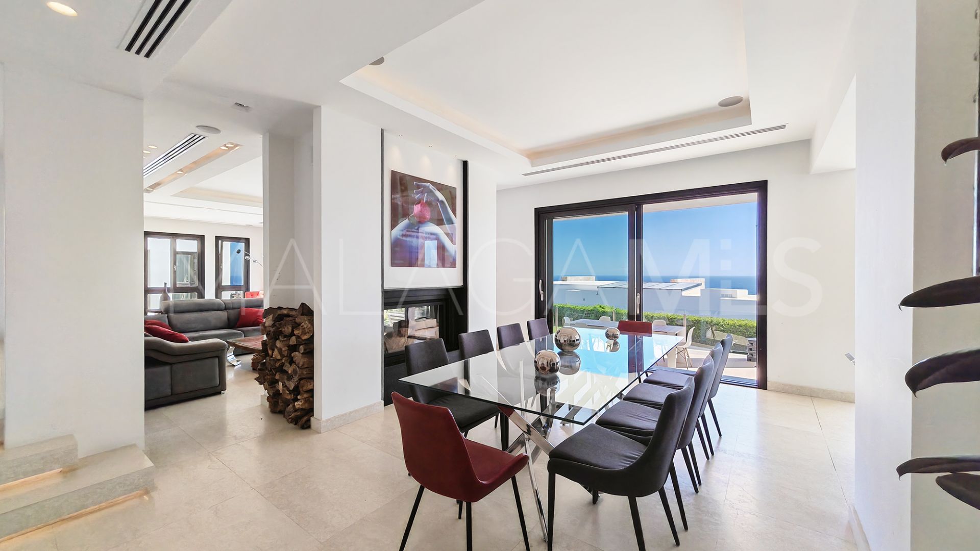 Villa for sale in Los Altos de los Monteros