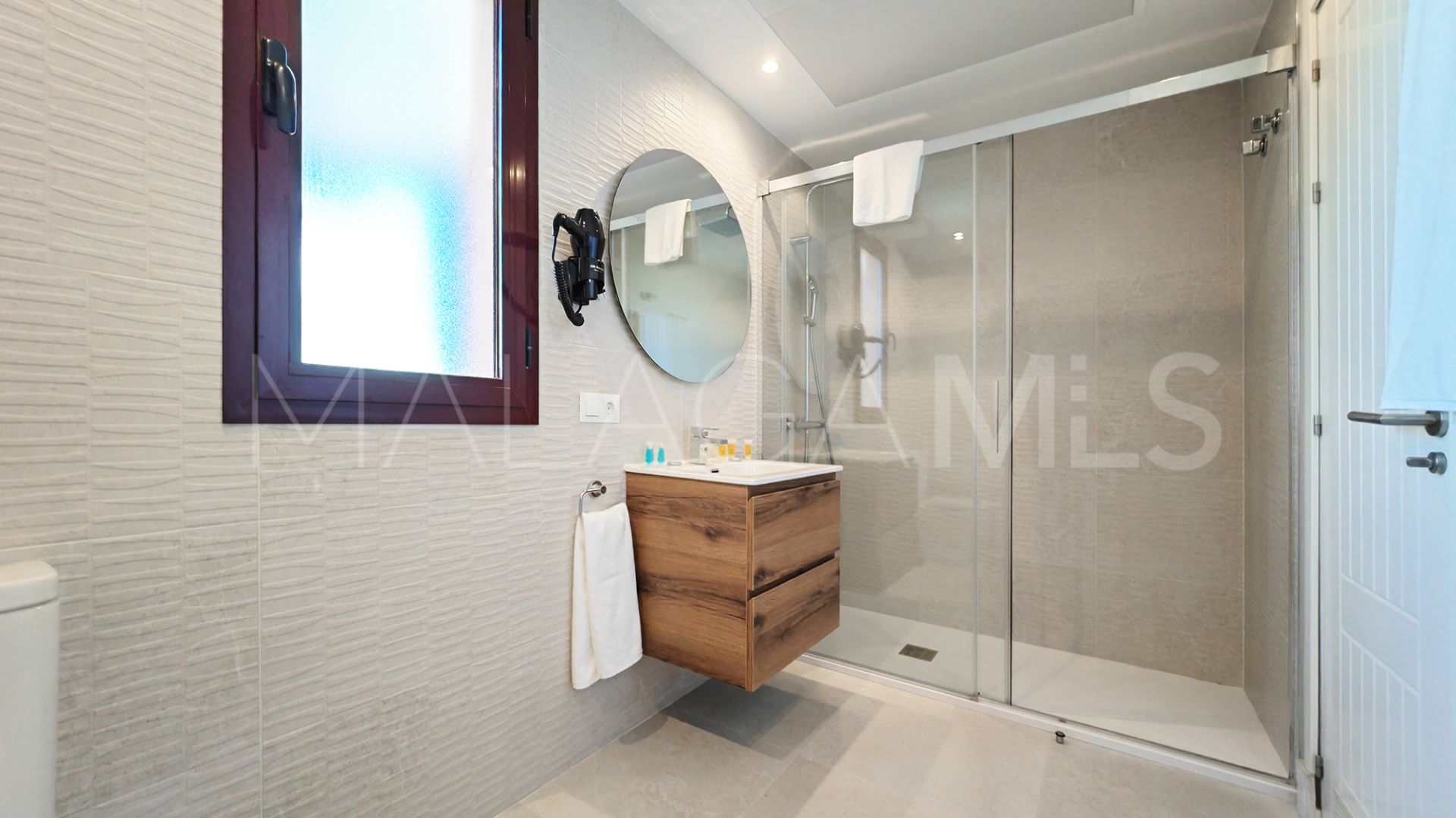 Apartment with 1 bedroom for sale in Benahavis