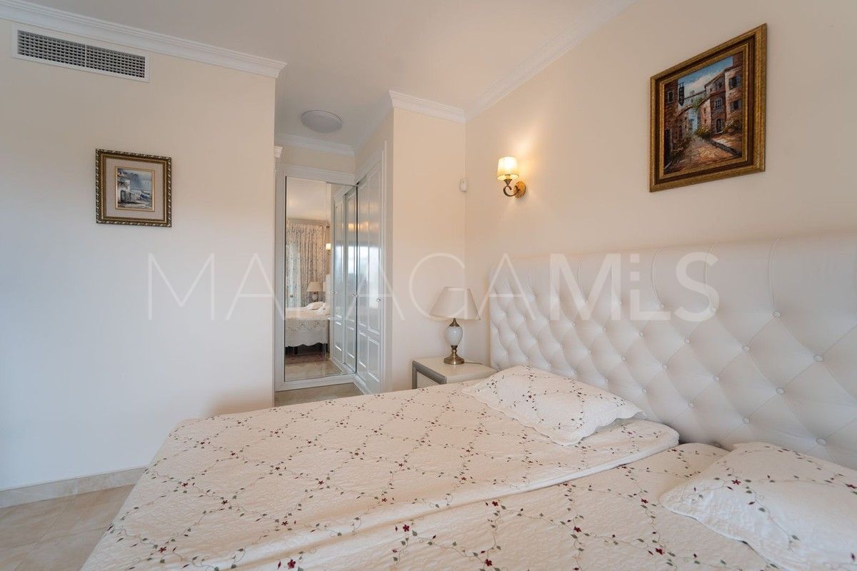 Buy Hacienda las Chapas 5 bedrooms villa