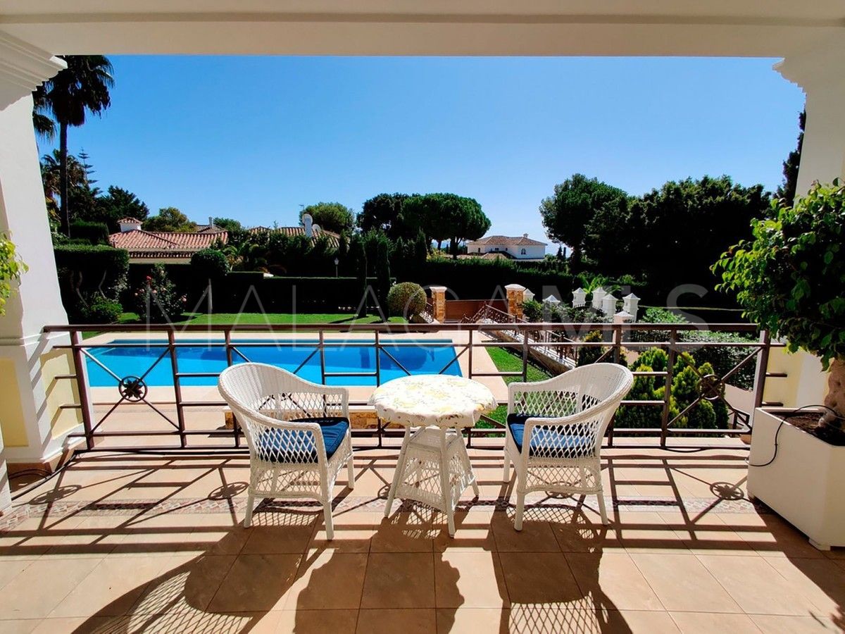 Buy Hacienda las Chapas 5 bedrooms villa