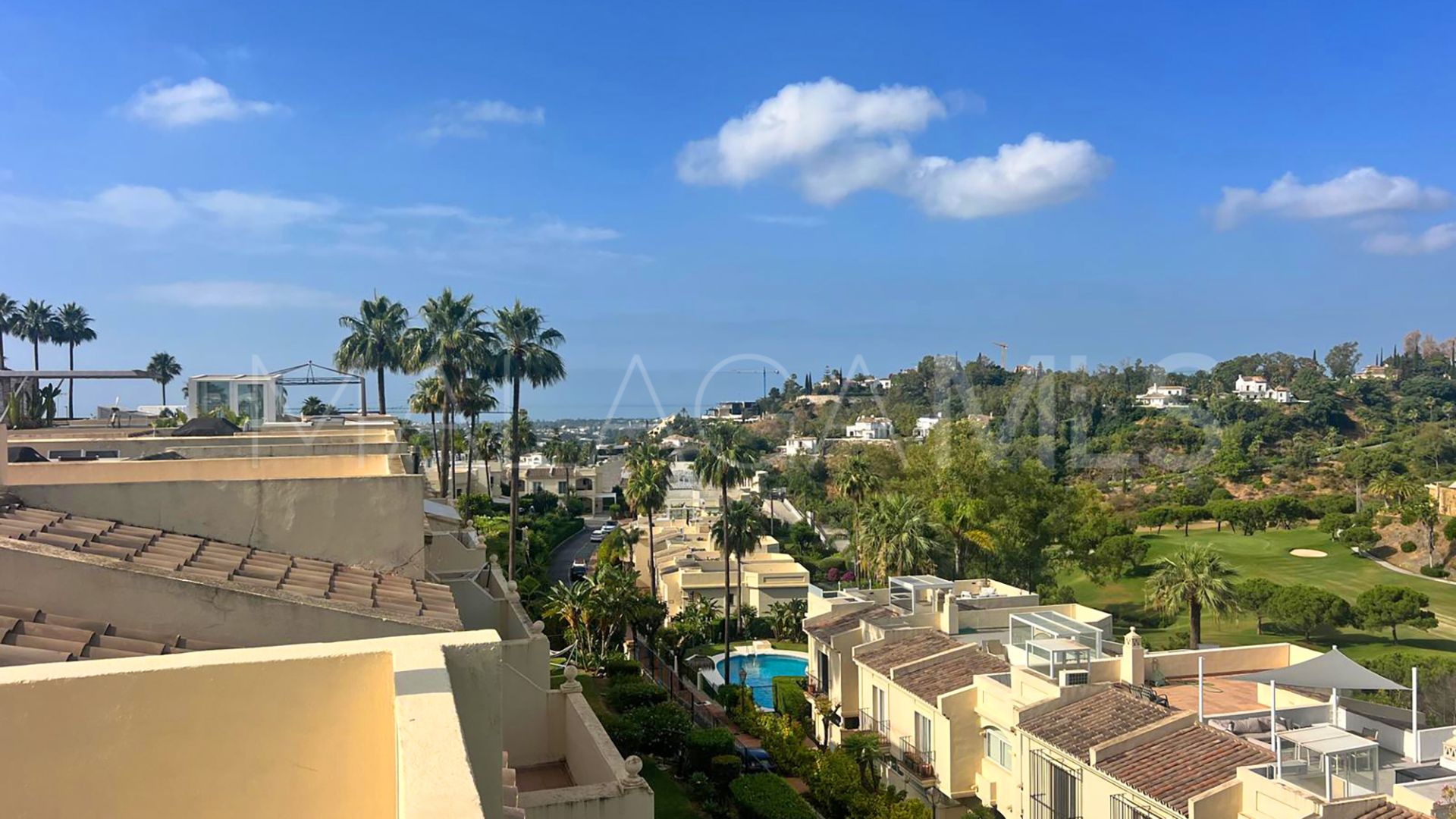 La Quinta Hills duplex penthouse for sale