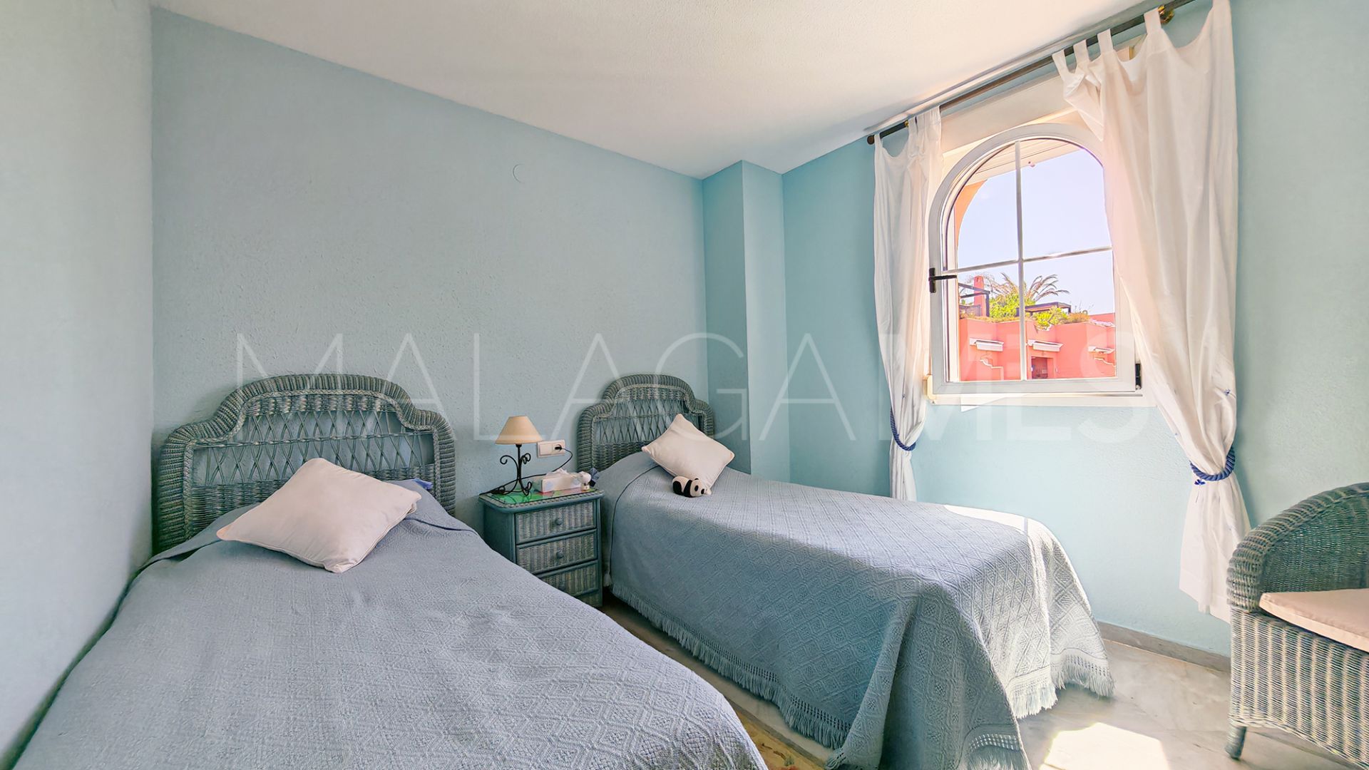 Tvåvåningslägenhet for sale in Marbella City