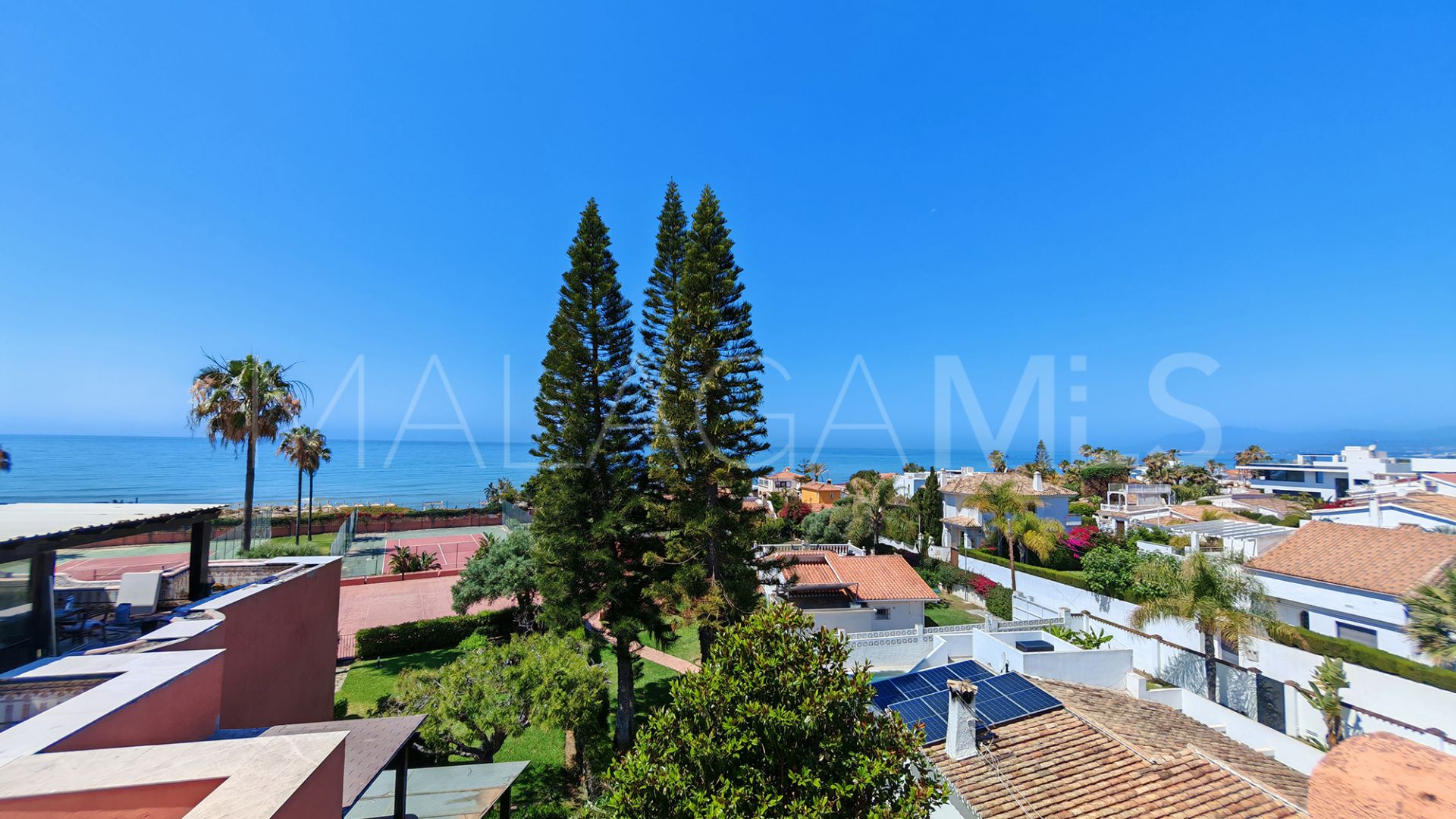 Tvåvåningslägenhet for sale in Marbella City