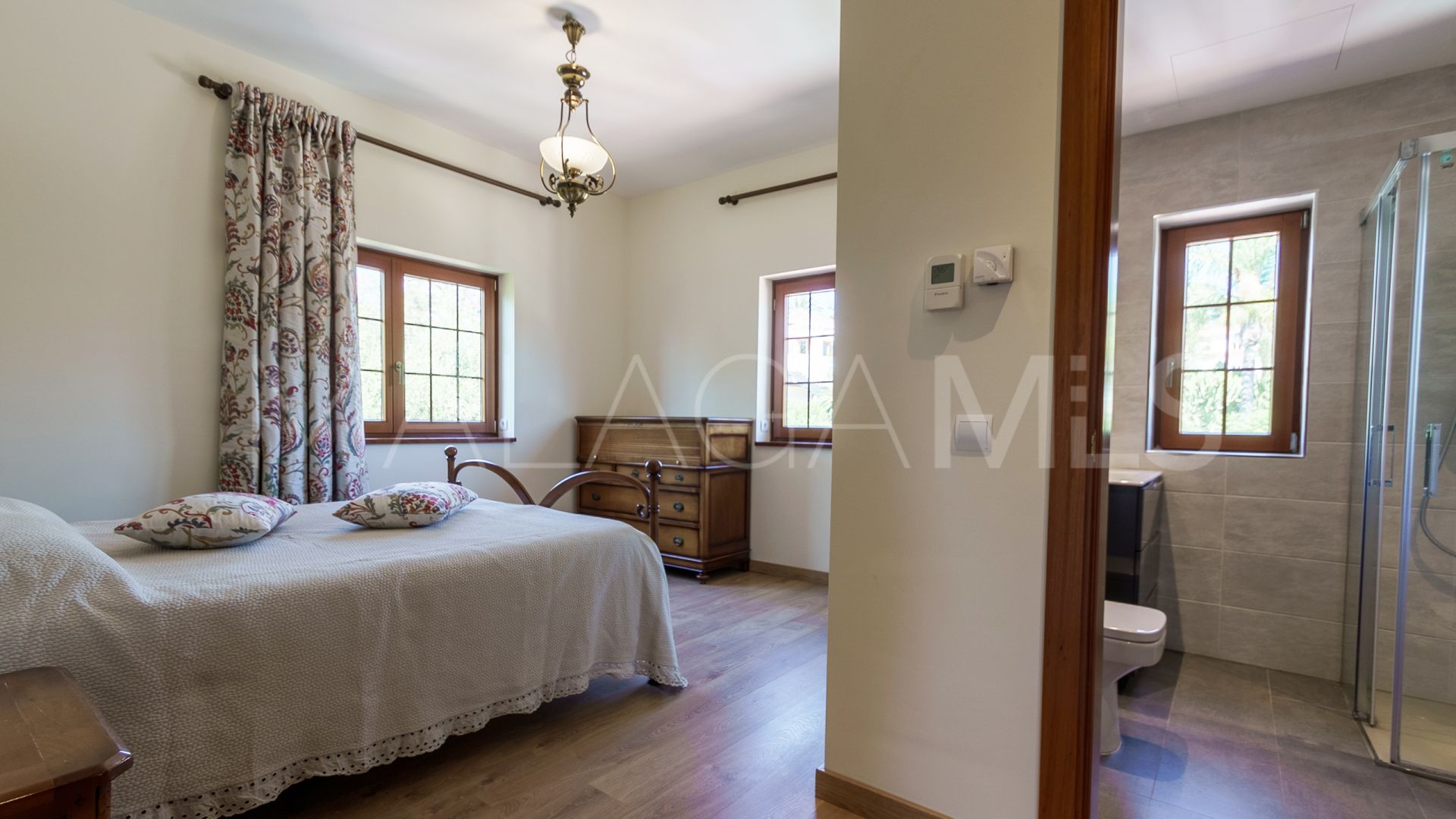 Villa for sale in El Rosario with 6 bedrooms