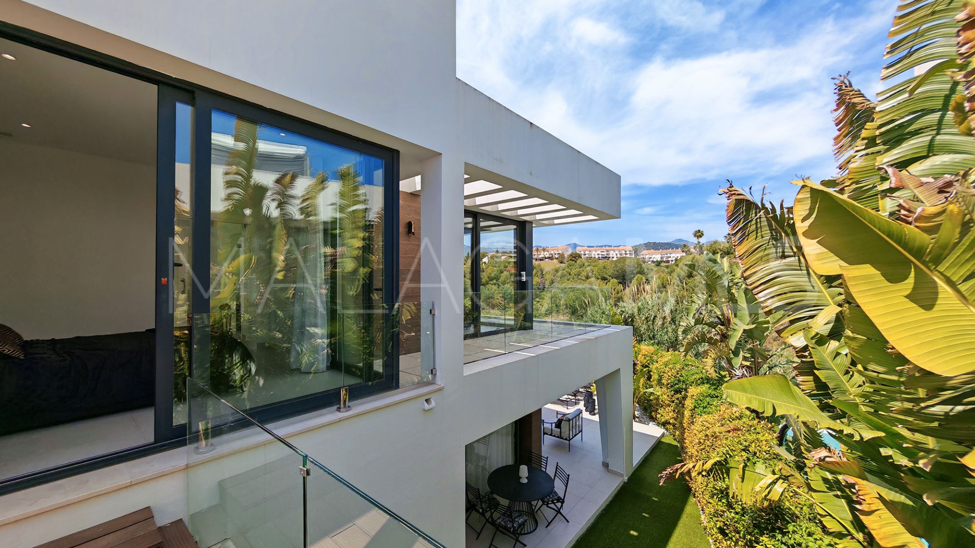 Villa for sale in La Resina Golf