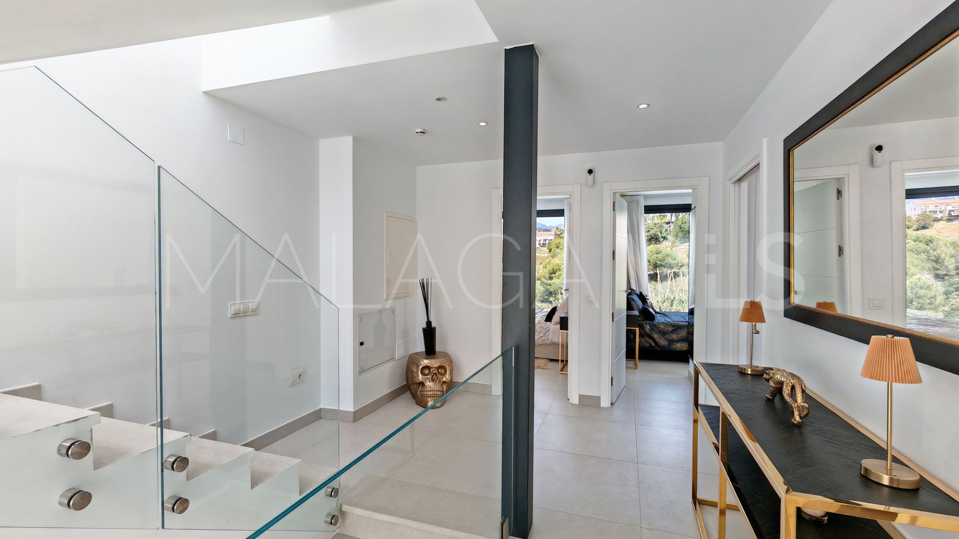 Villa for sale in La Resina Golf