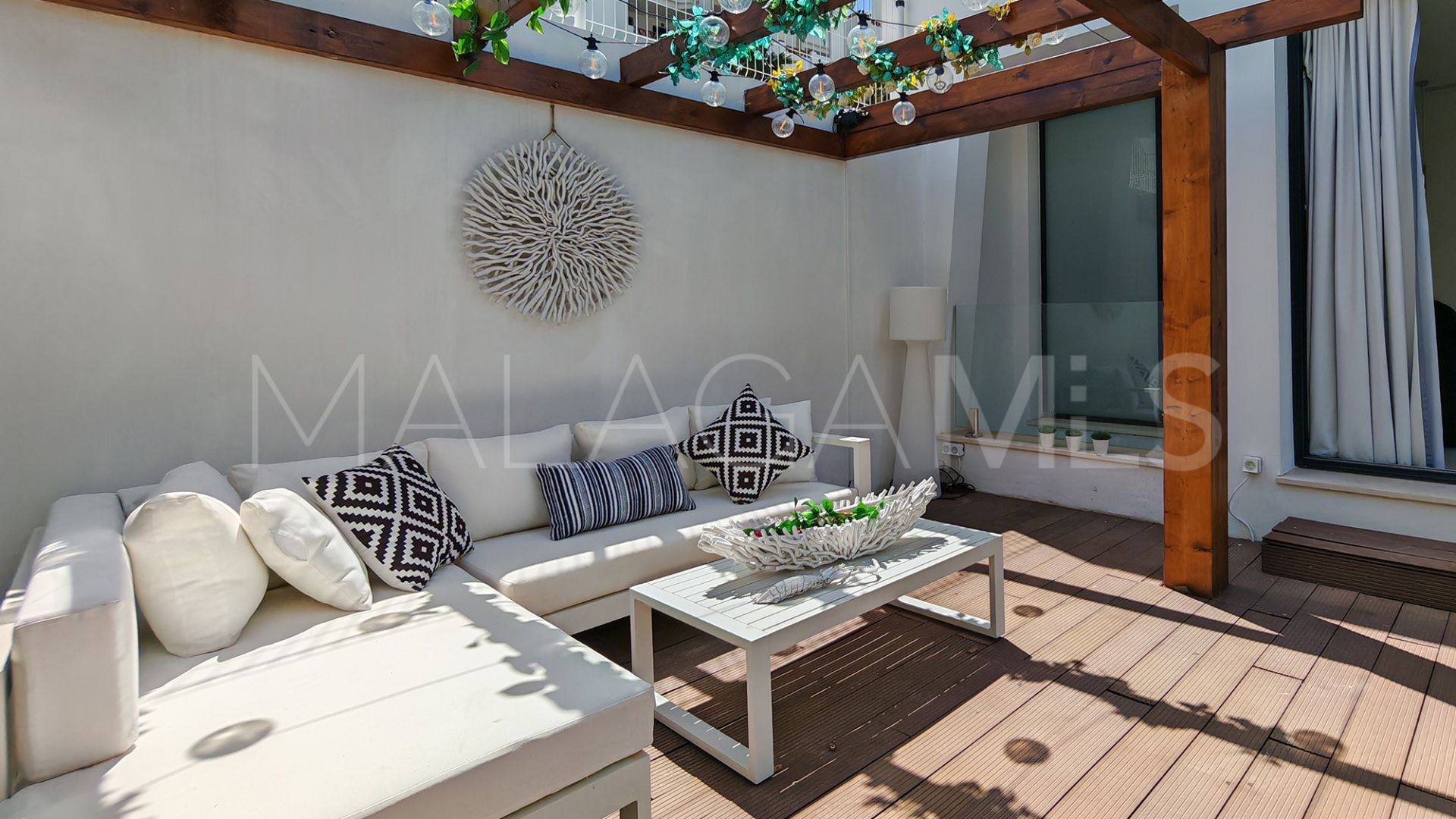 Villa for sale in La Resina Golf