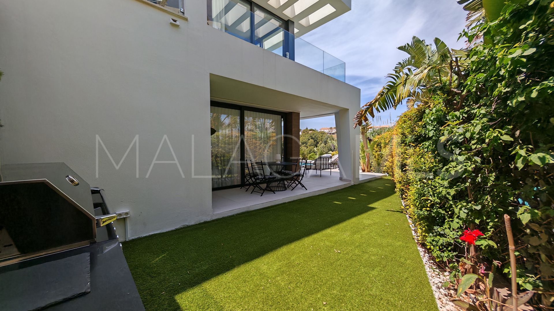 Villa for sale in La Resina Golf