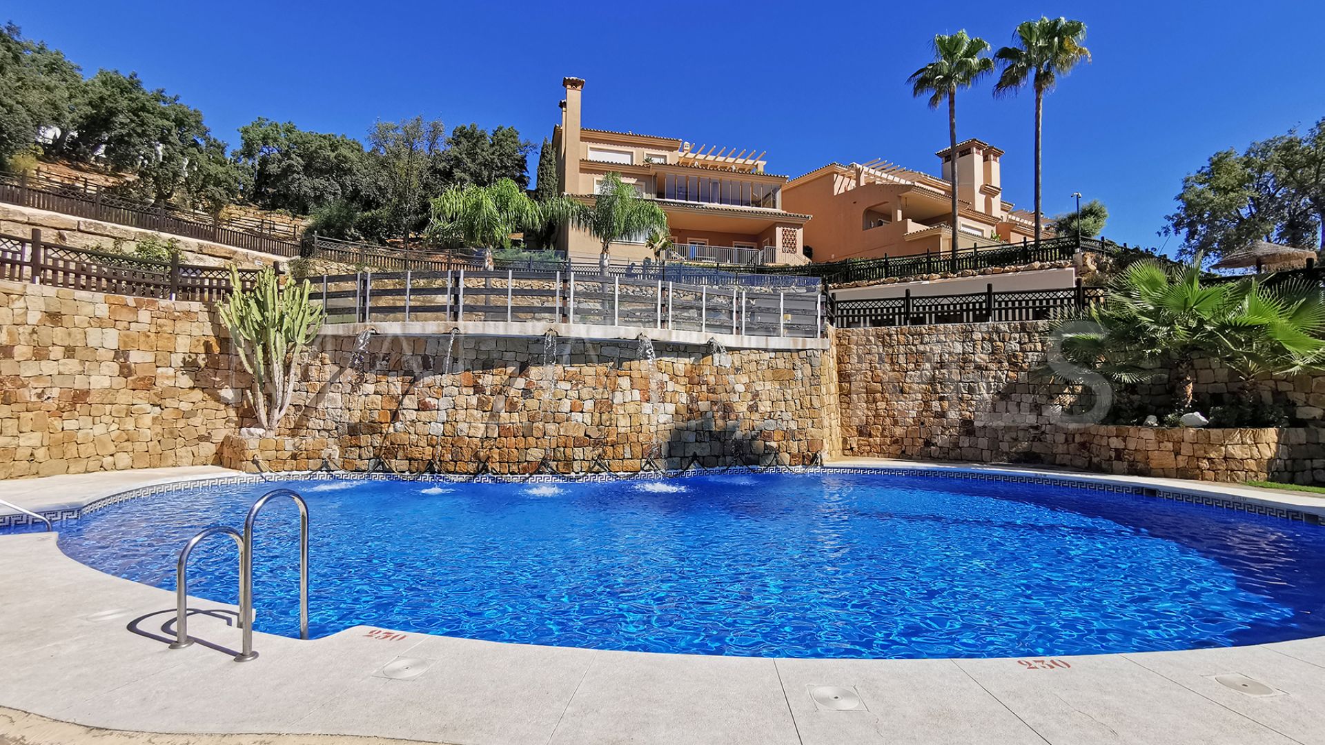 Apartamento planta baja with 2 bedrooms for sale in La Mairena