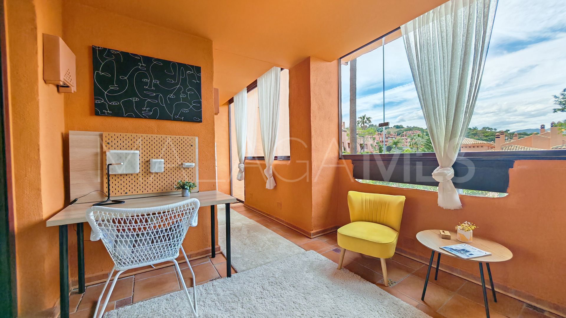 Apartamento planta baja for sale in El Soto de Marbella with 2 bedrooms