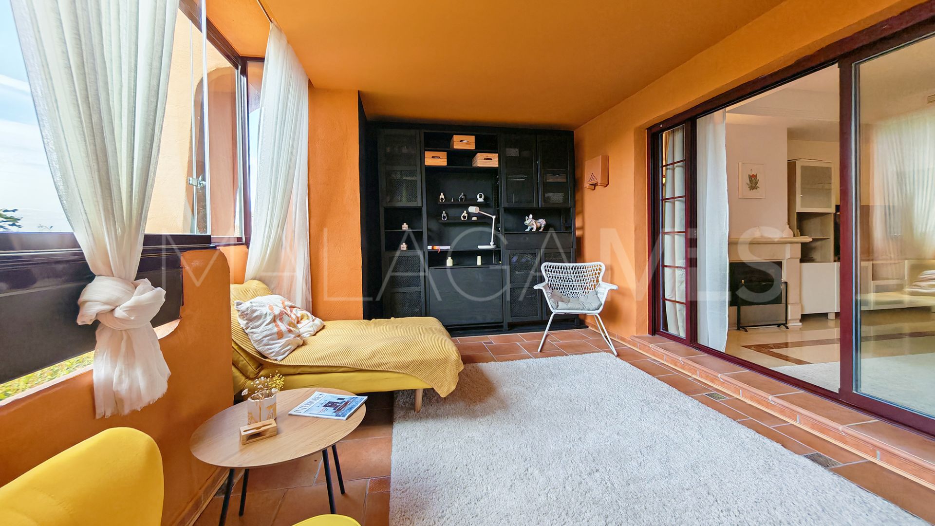 Apartamento planta baja for sale in El Soto de Marbella with 2 bedrooms