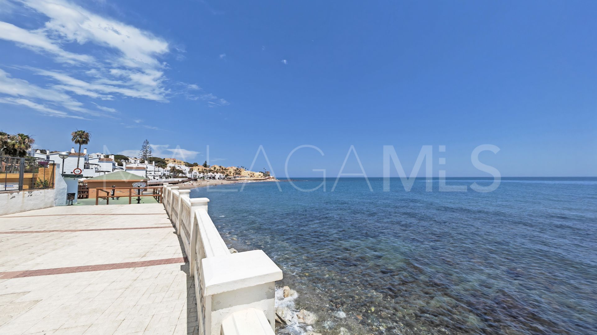 Erdgeschosswohnung for sale in Calahonda Playa