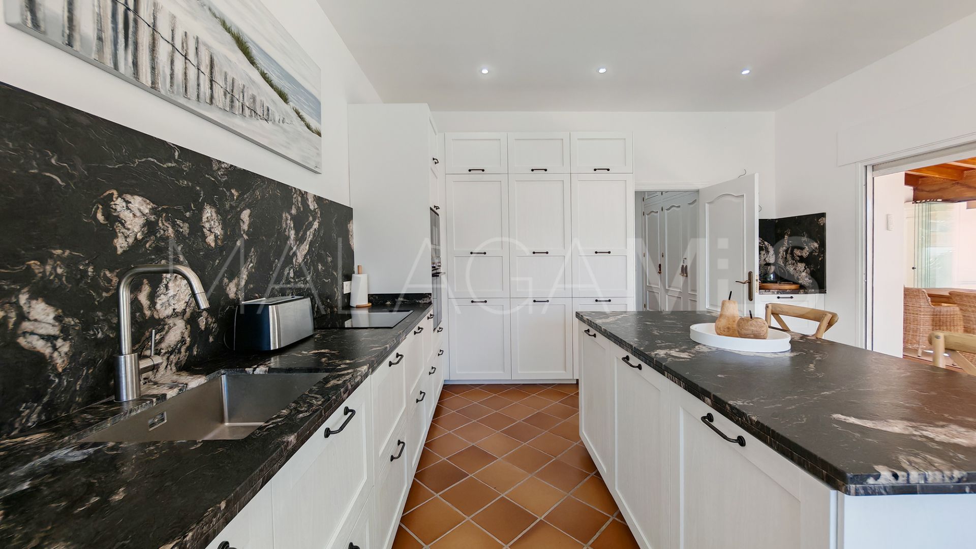 Villa for sale in Las Chapas