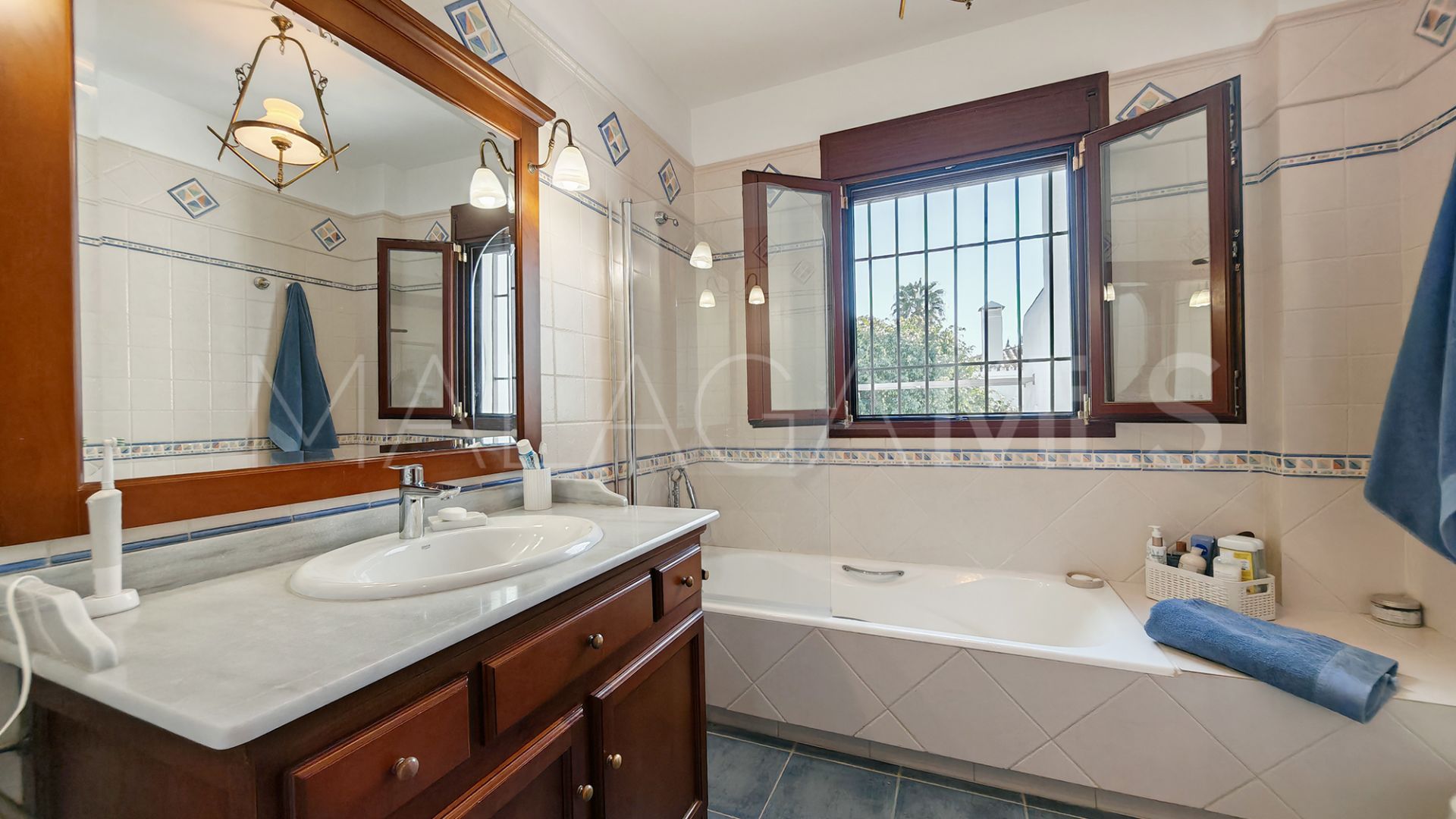 Villa for sale in Mijas Golf