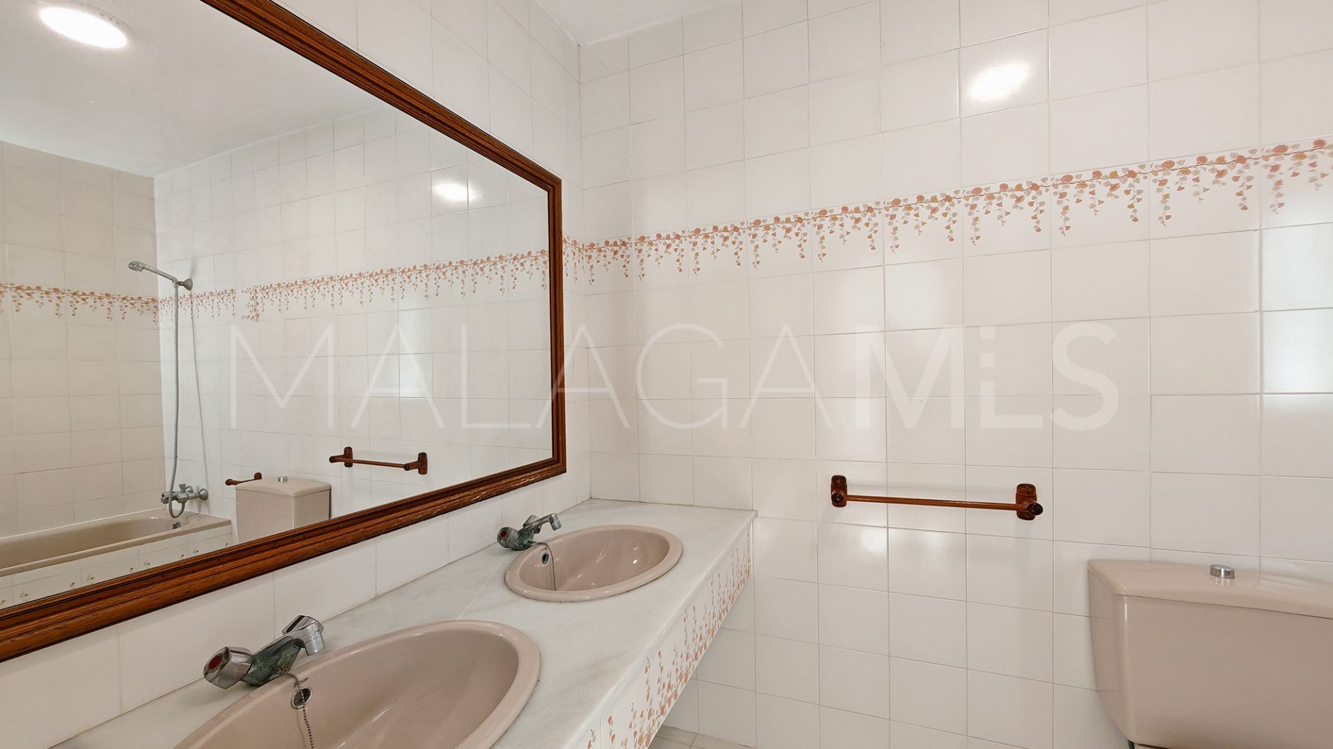 Maison de ville for sale in Cabopino