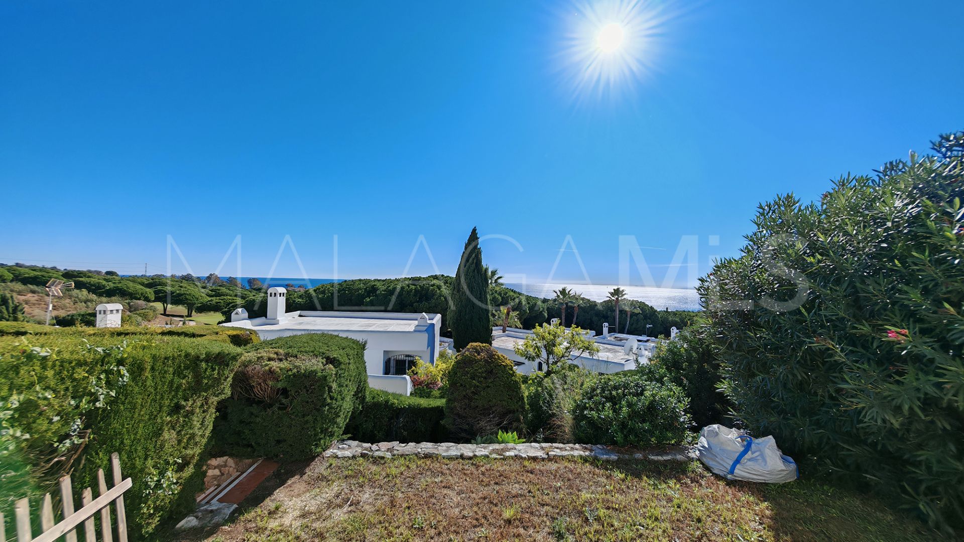 Maison de ville for sale in Cabopino