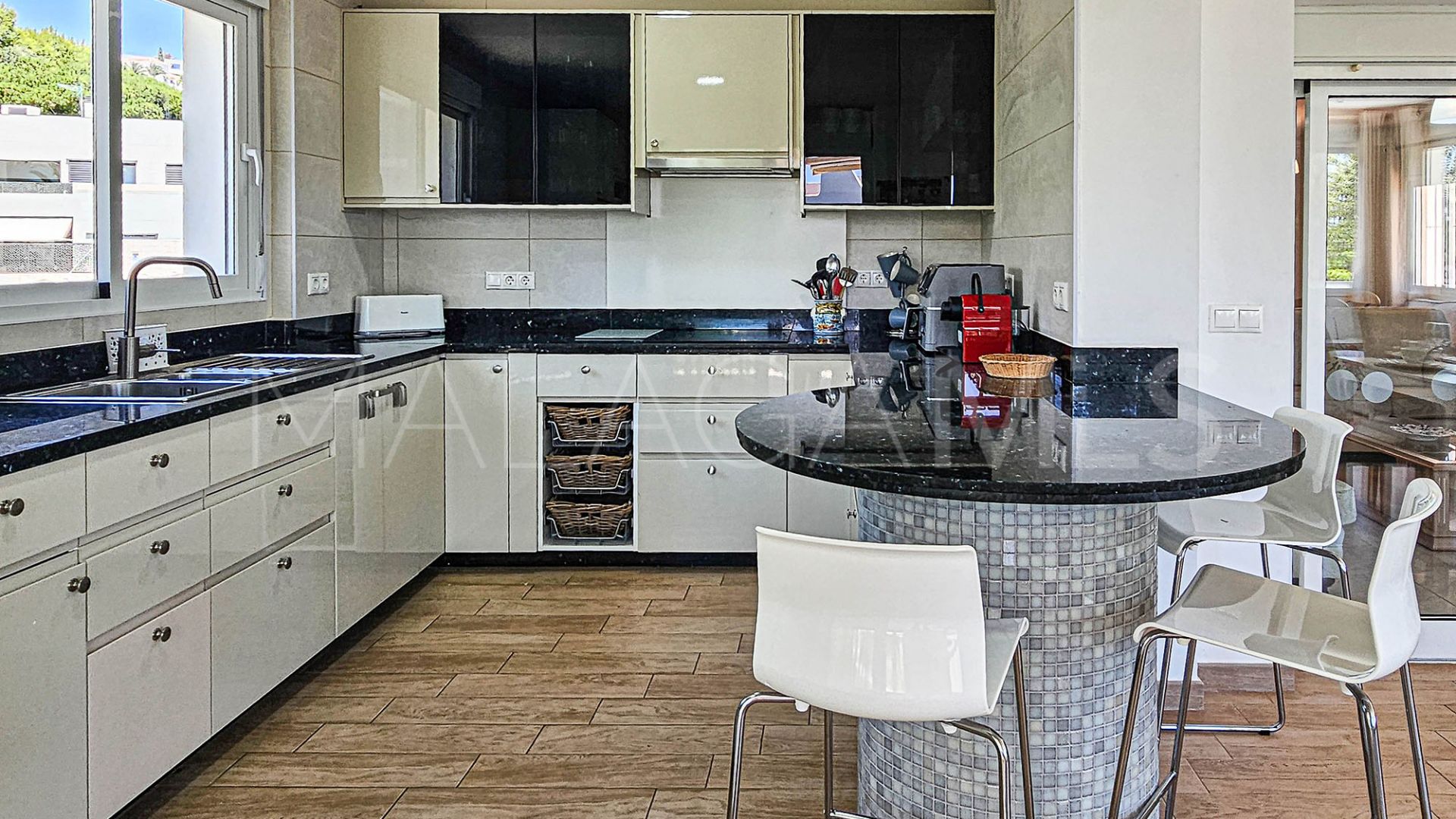 Villa for sale in Riviera del Sol