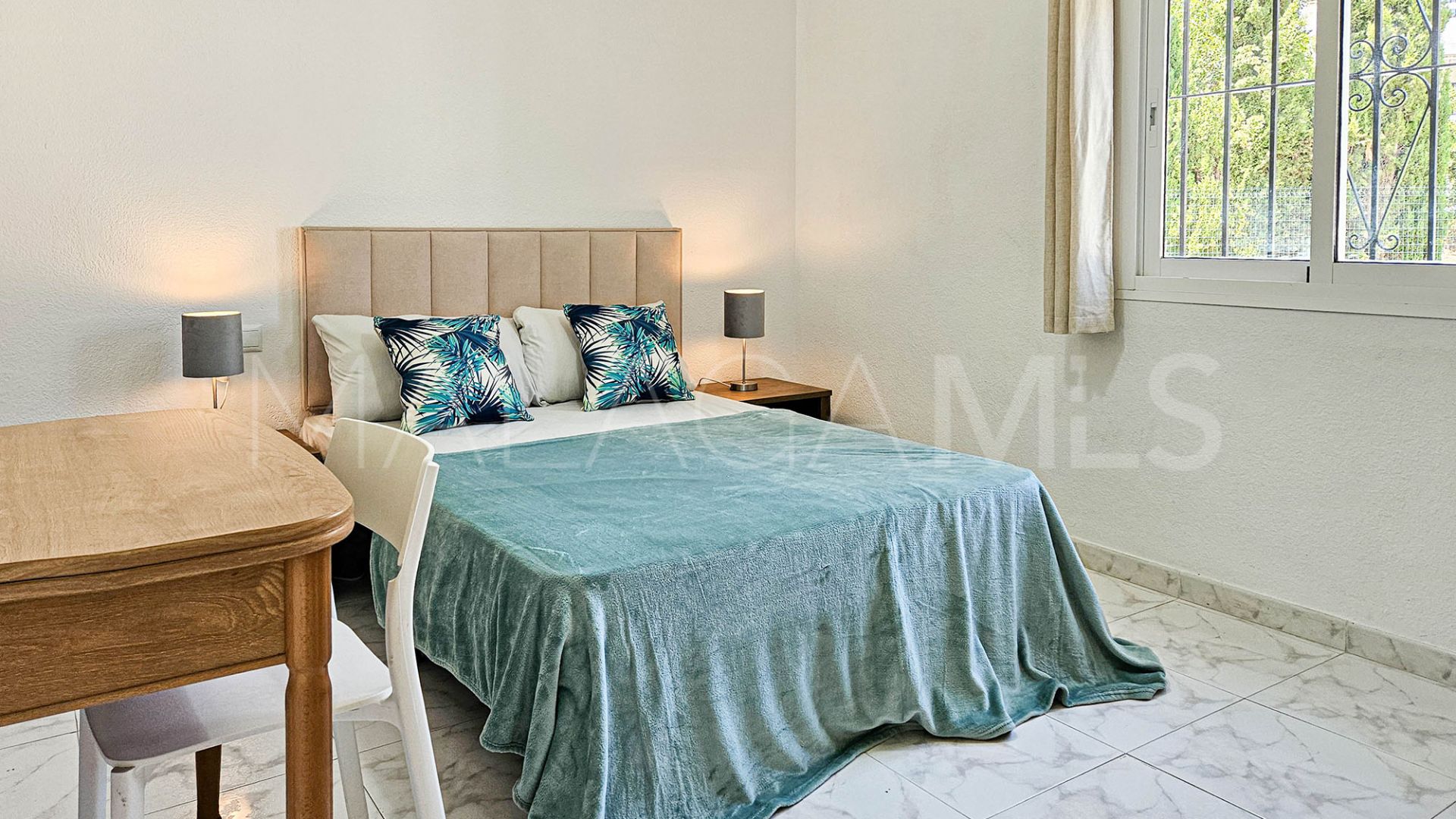 Villa for sale in Riviera del Sol