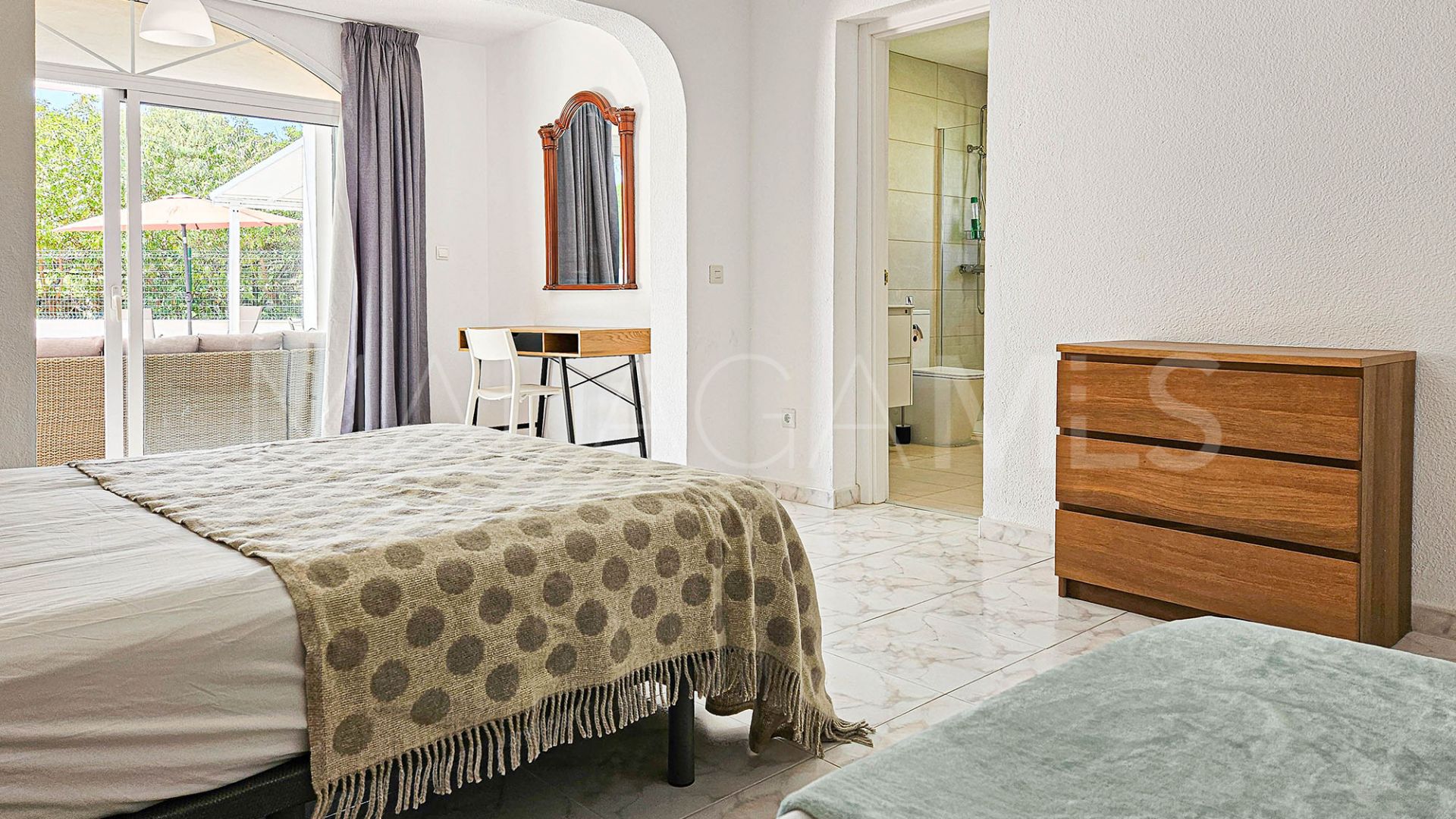 Villa for sale in Riviera del Sol