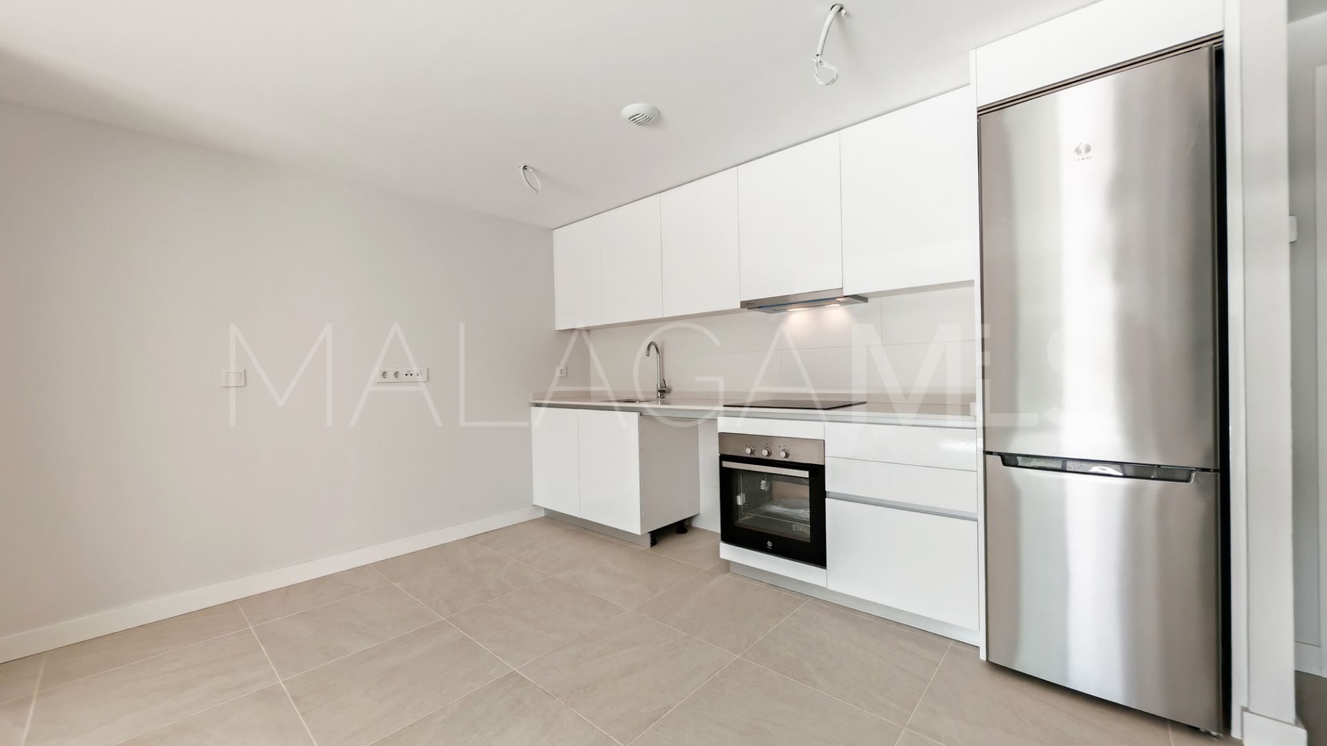 Erdgeschosswohnung for sale in Estepona