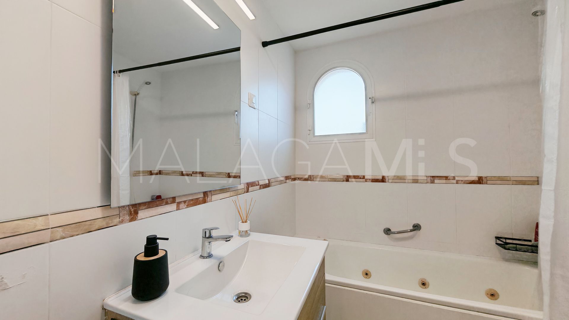 Appartement terrasse for sale in Calahonda