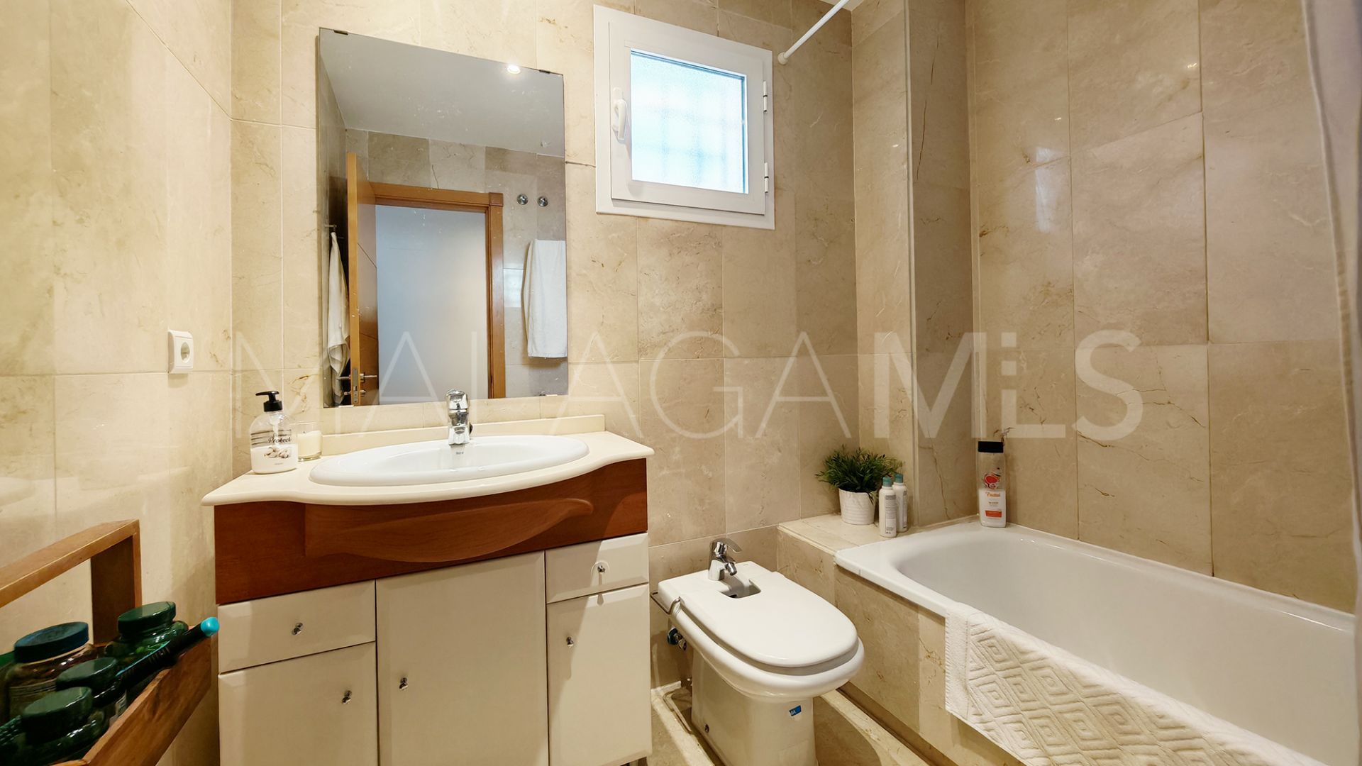 Erdgeschosswohnung for sale in Benalmadena