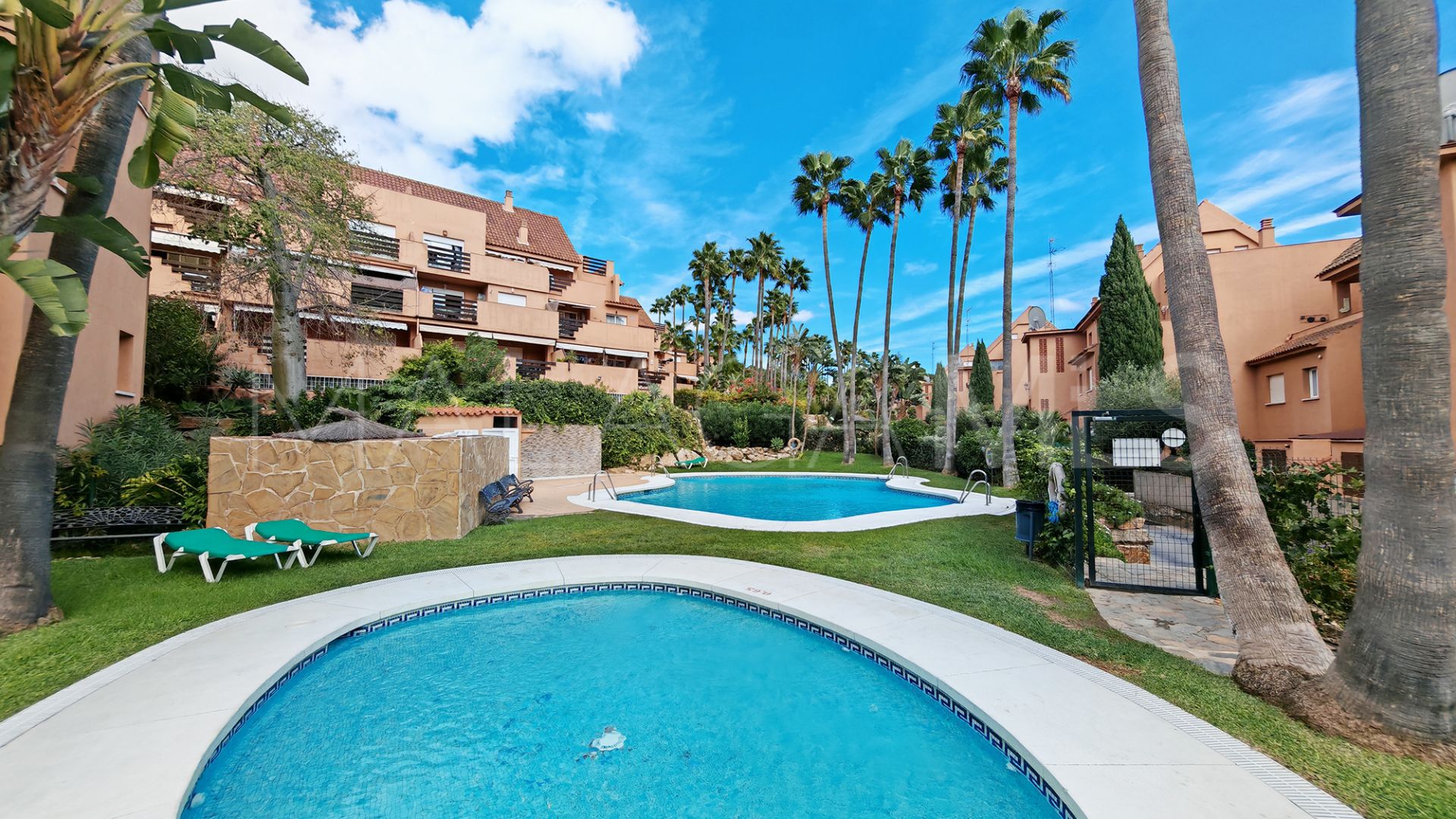 Duplex for sale de 3 bedrooms in Casares