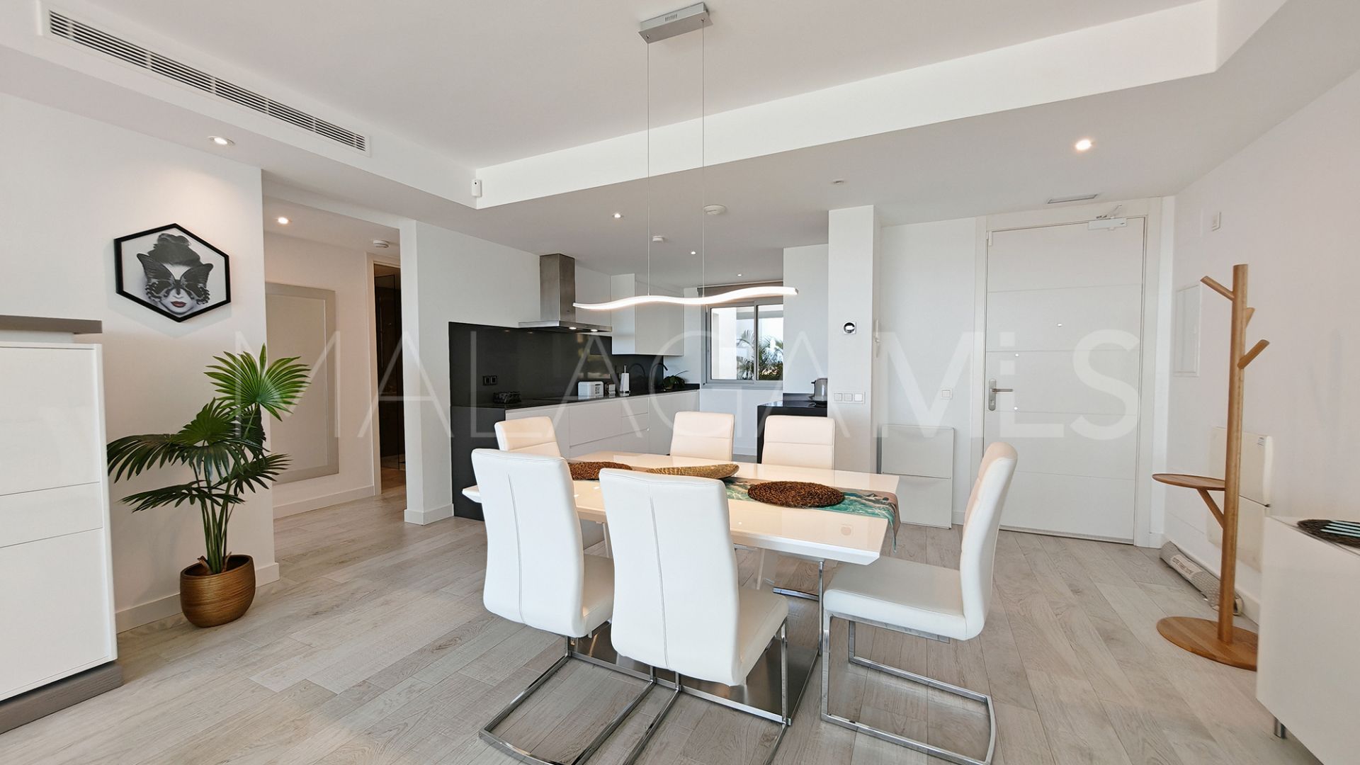 Appartement rez de chaussée for sale in Alcazaba Lagoon